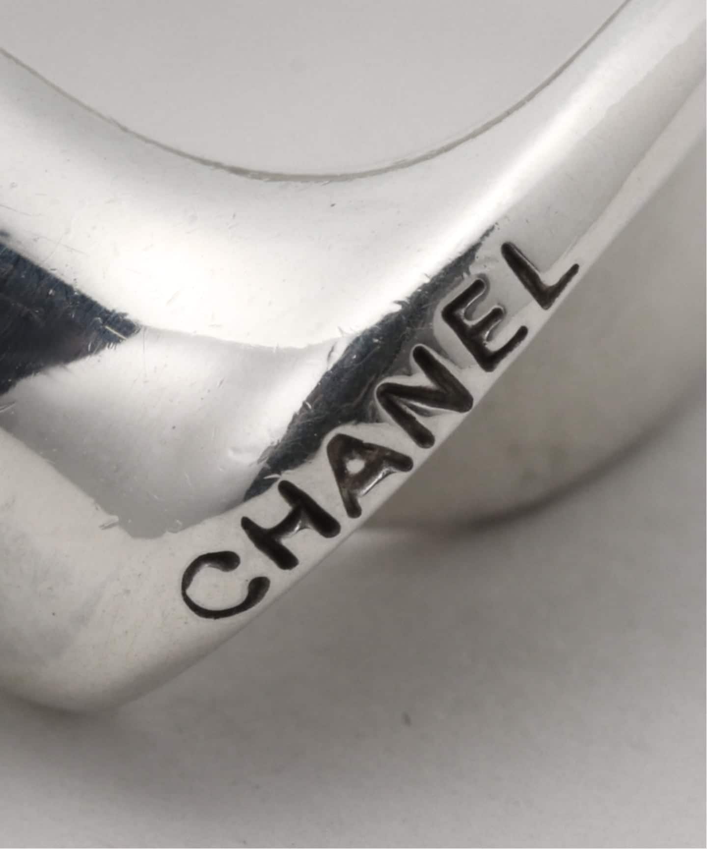 VINTAGE CHANEL/シャネル】pierce hoop twist(両耳)（ピアス（両耳用
