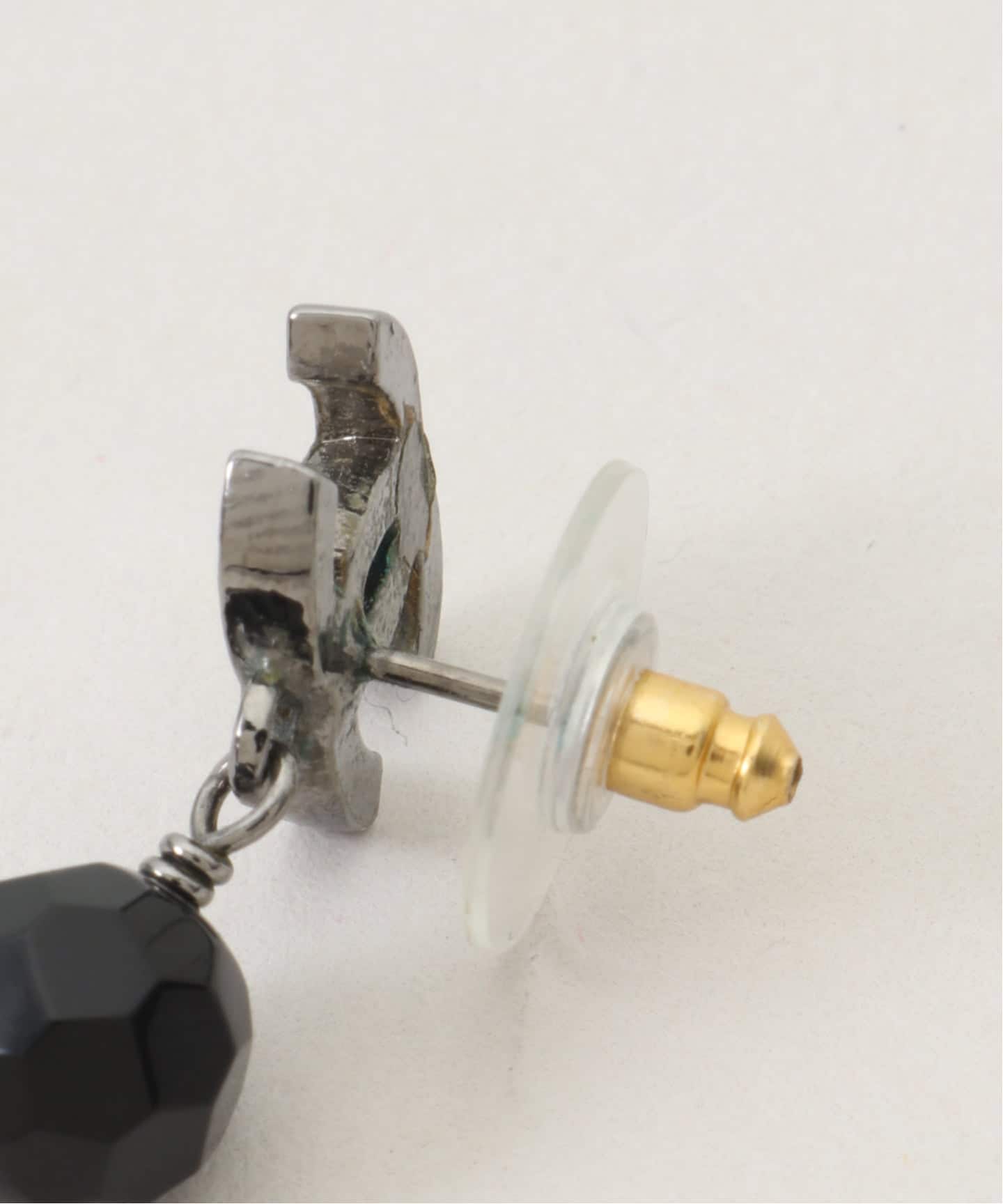 VINTAGE CHANEL/シャネル】CC pierce ball(両耳)（ピアス（両耳用