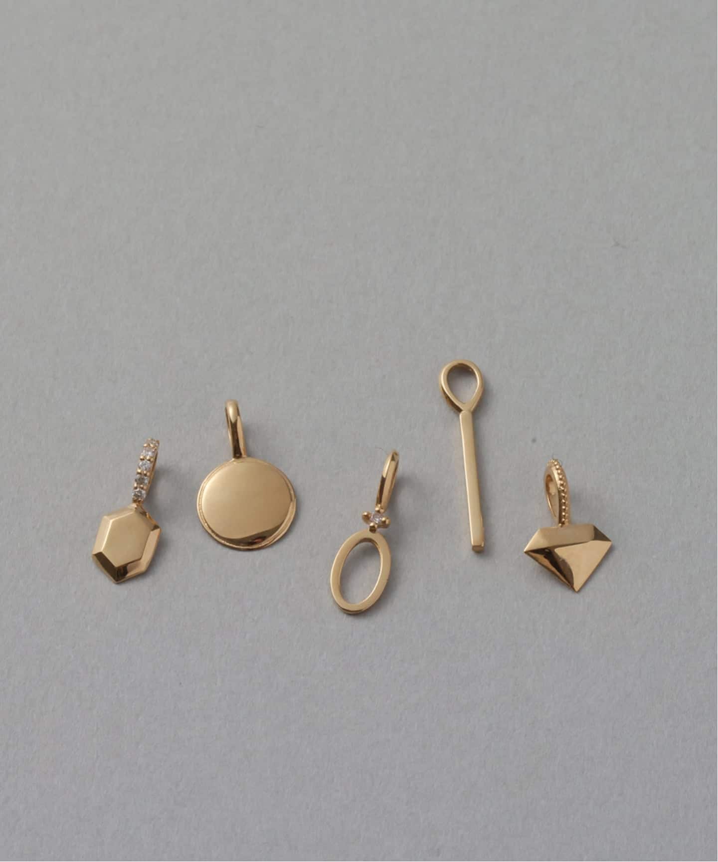 予約》オーバルラインモチーフチャーム K18（チャーム）｜Lilas（リラ