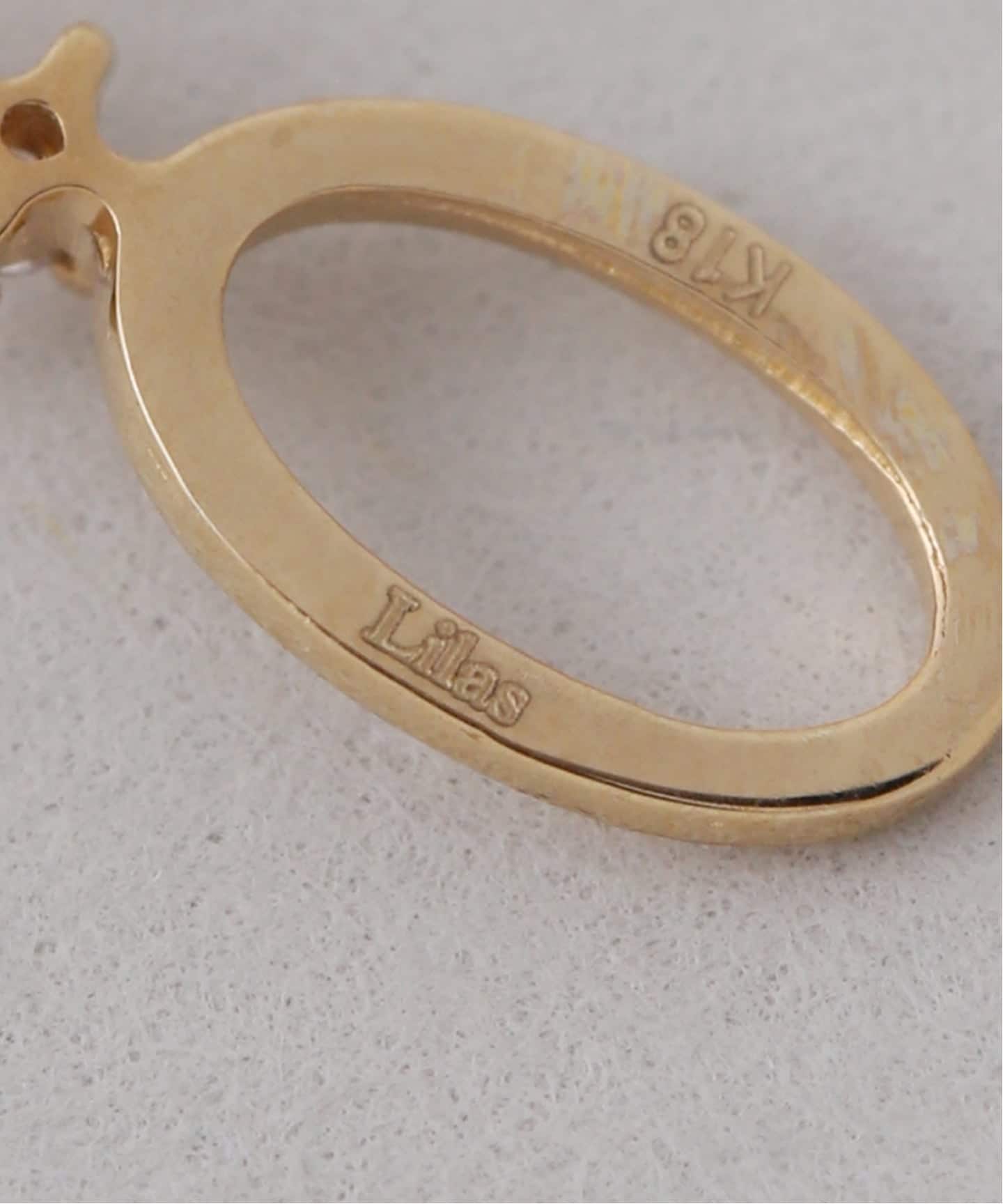 予約》オーバルラインモチーフチャーム K18（チャーム）｜Lilas（リラ