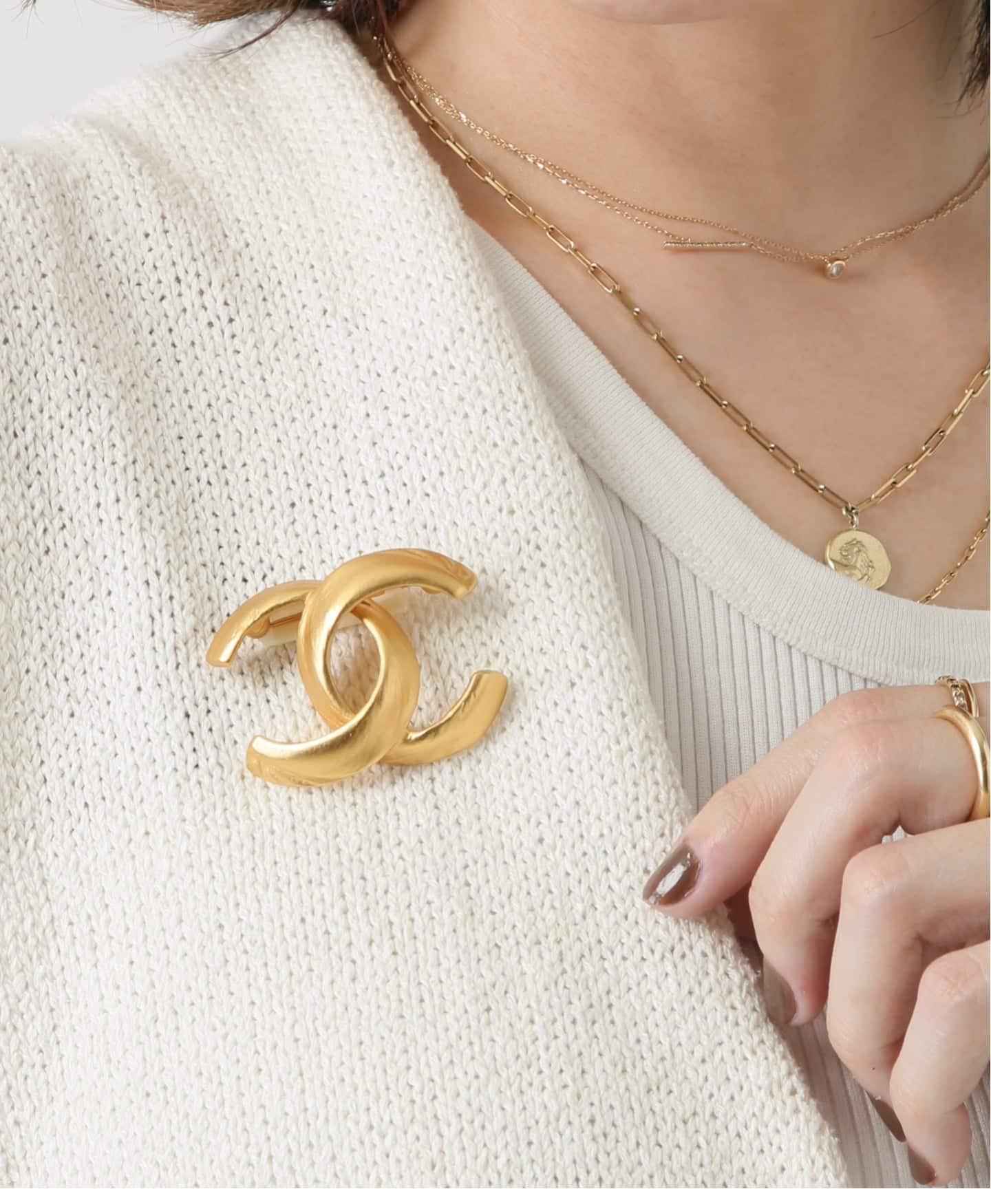 CHANEL ホワイトコサージュ VINTAGE CHANEL/シャネル】brooch（コサージュ）｜DECOUVERTE（デクー
