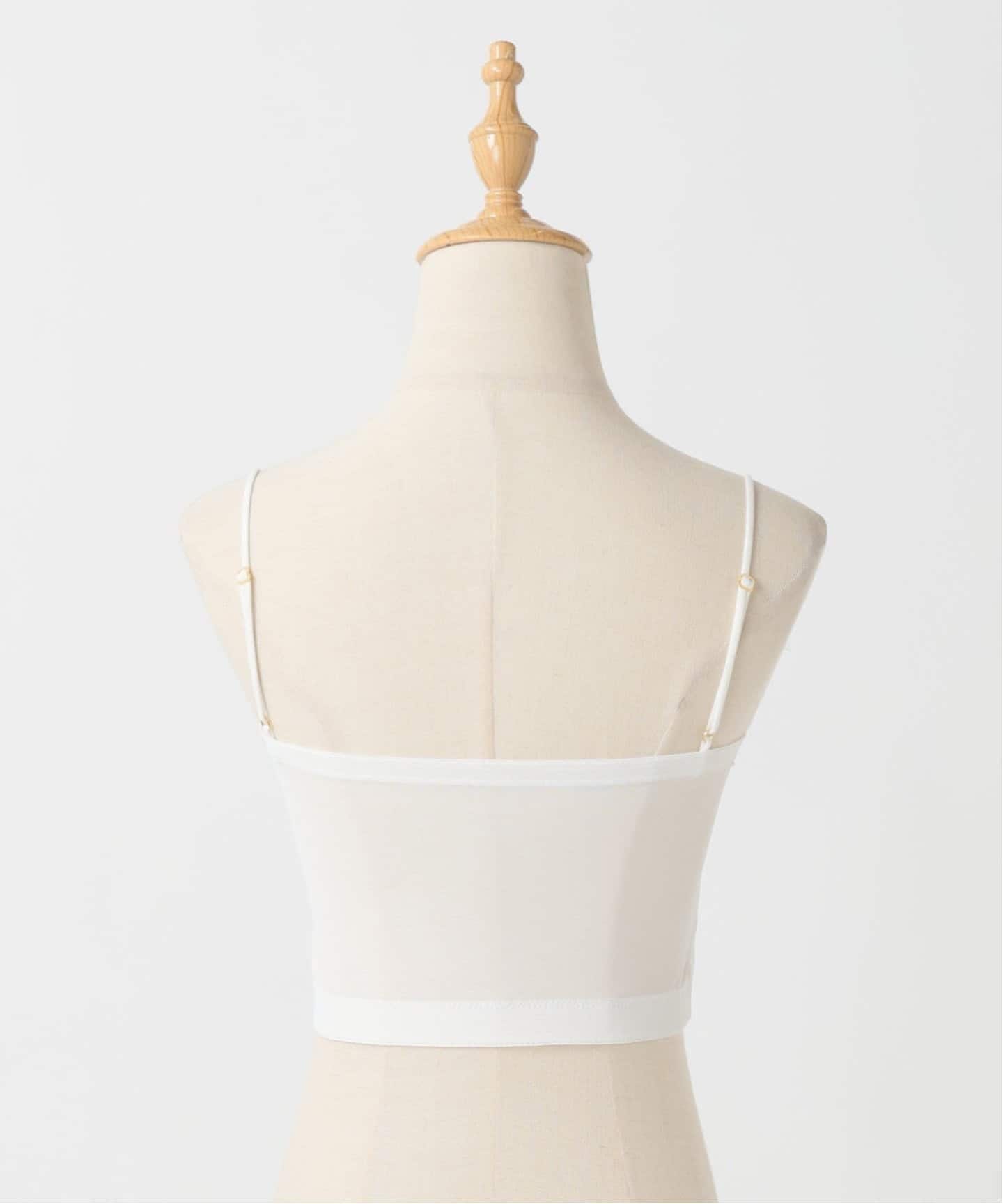 追加予約》【ESSENTIAL】サテン クロップドバンドゥブラ（カップ付き