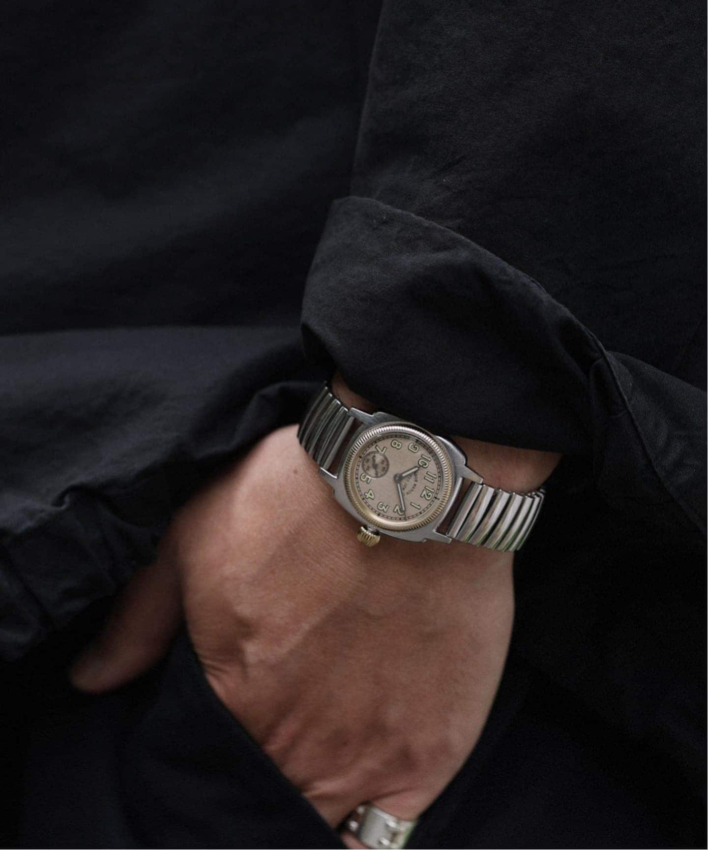 VAGUE WATCH CO. Coussin Early Extension 32mm（新品）｜HIROB