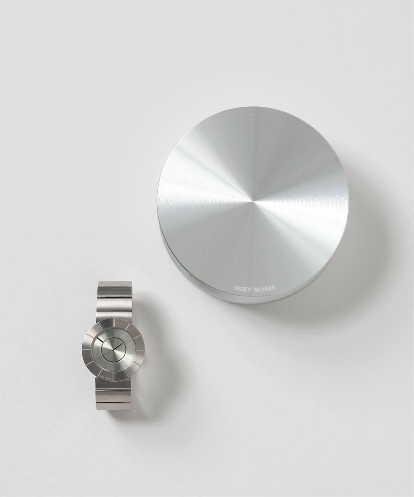 ISSEY MIYAKE TO NY0N001 Silver（新品）｜HIROB（ヒロブ）の通販