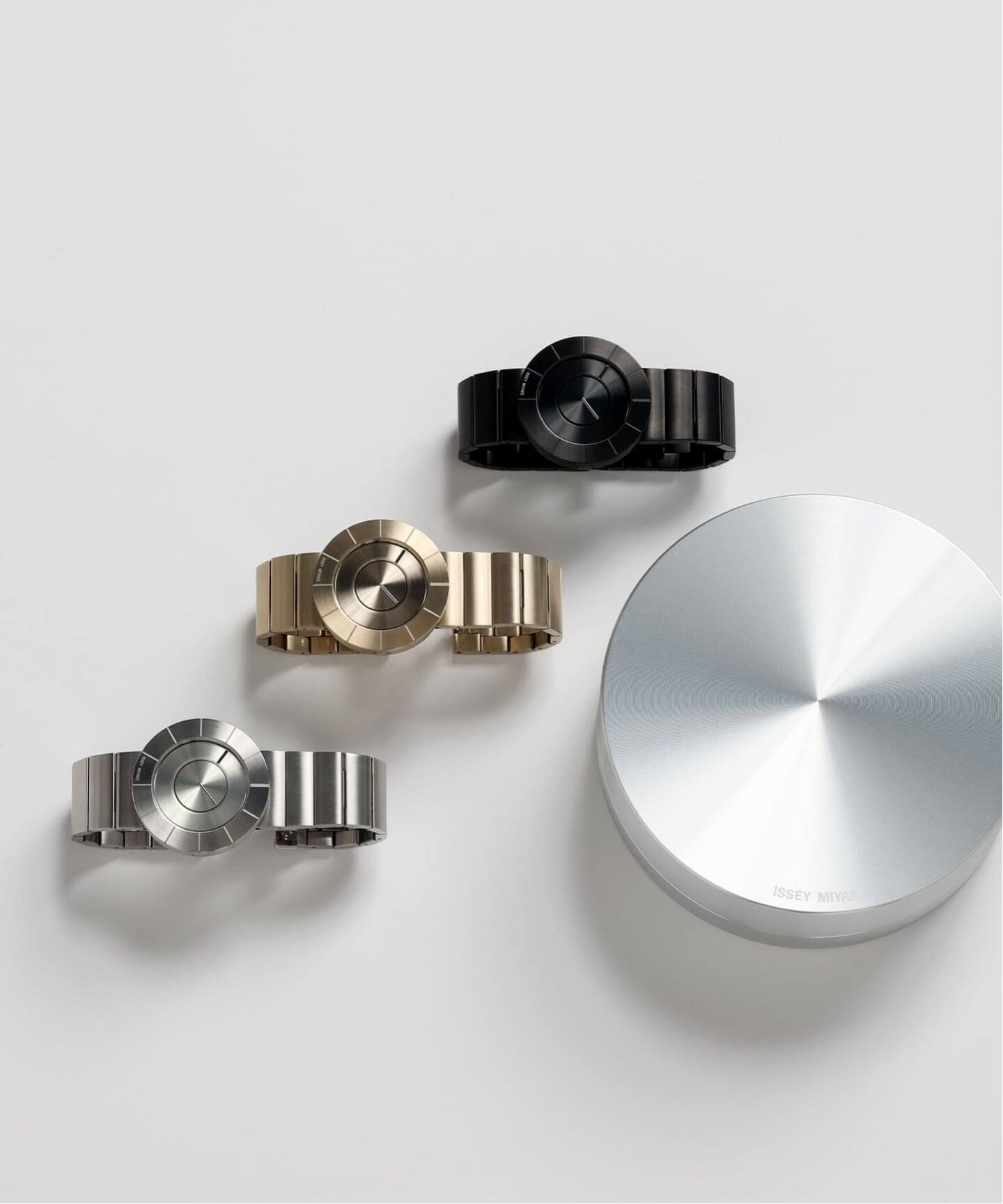 ISSEY MIYAKE TO NY0N001 Silver（新品）｜HIROB（ヒロブ）の通販