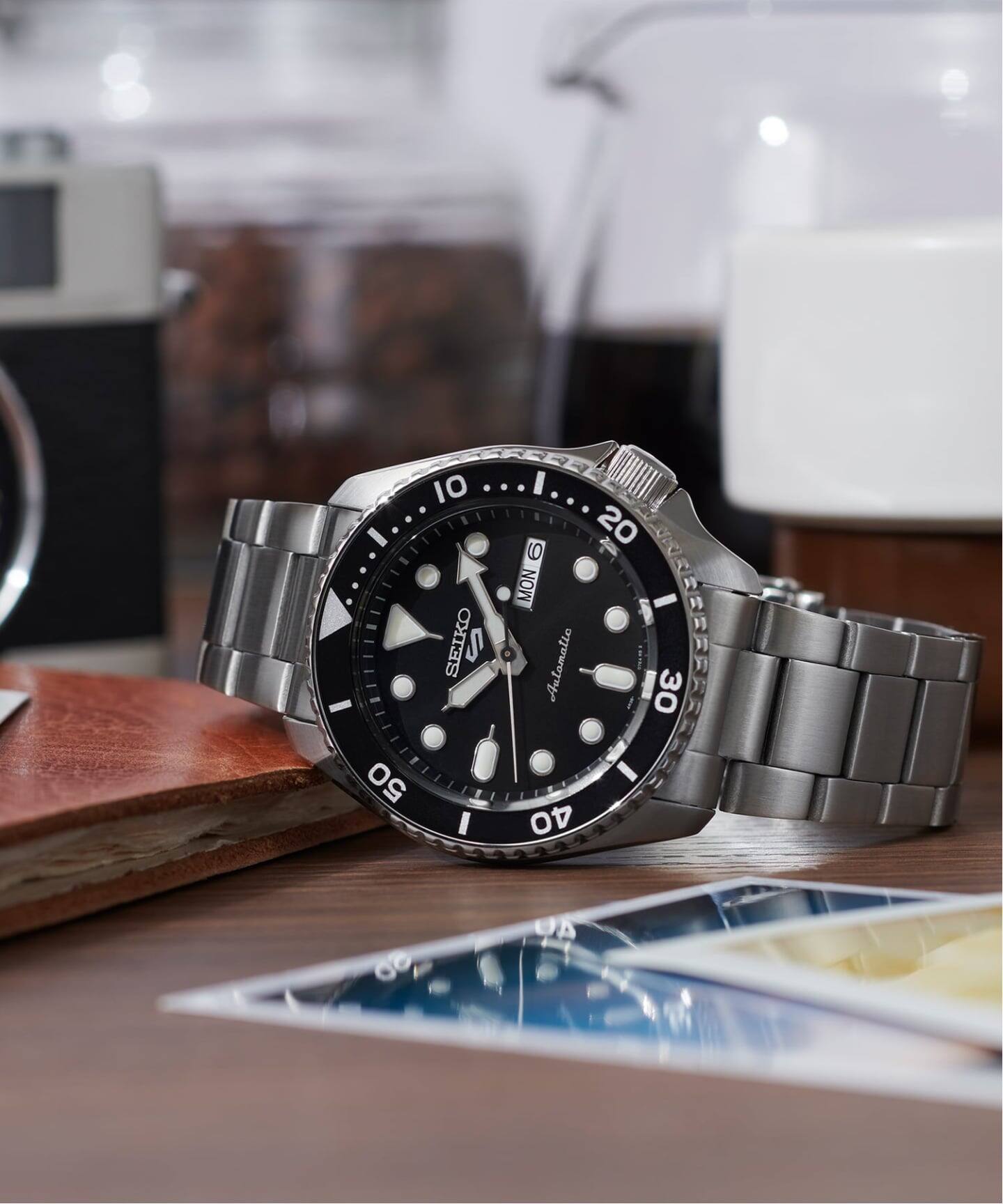 予約》SEIKO 5 SPORTS SBSA005 Black（新品）｜HIROB（ヒロブ）の通販