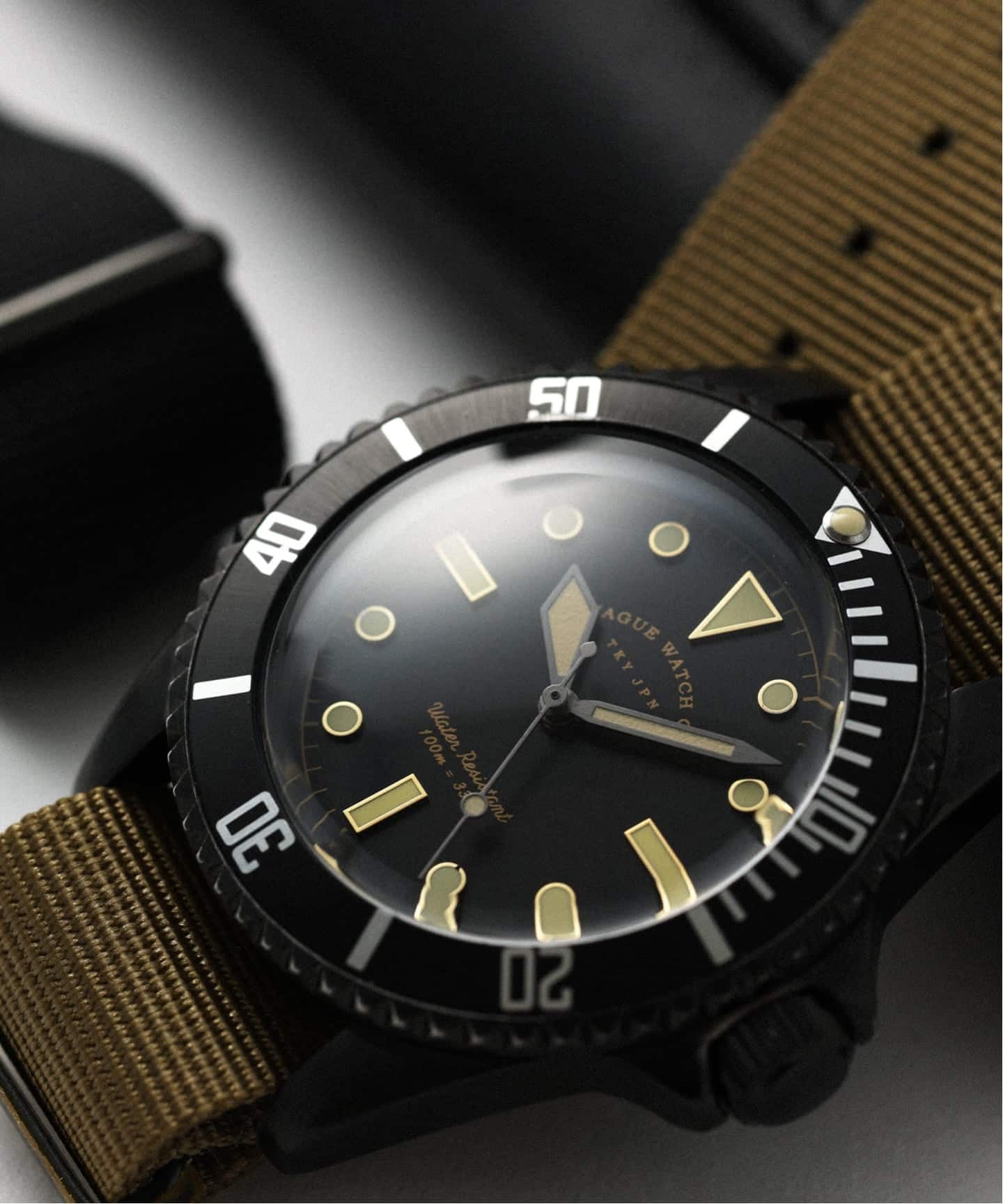 予約》VAGUE WATCH CO. BLK SUB（新品）｜HIROB（ヒロブ）の通販