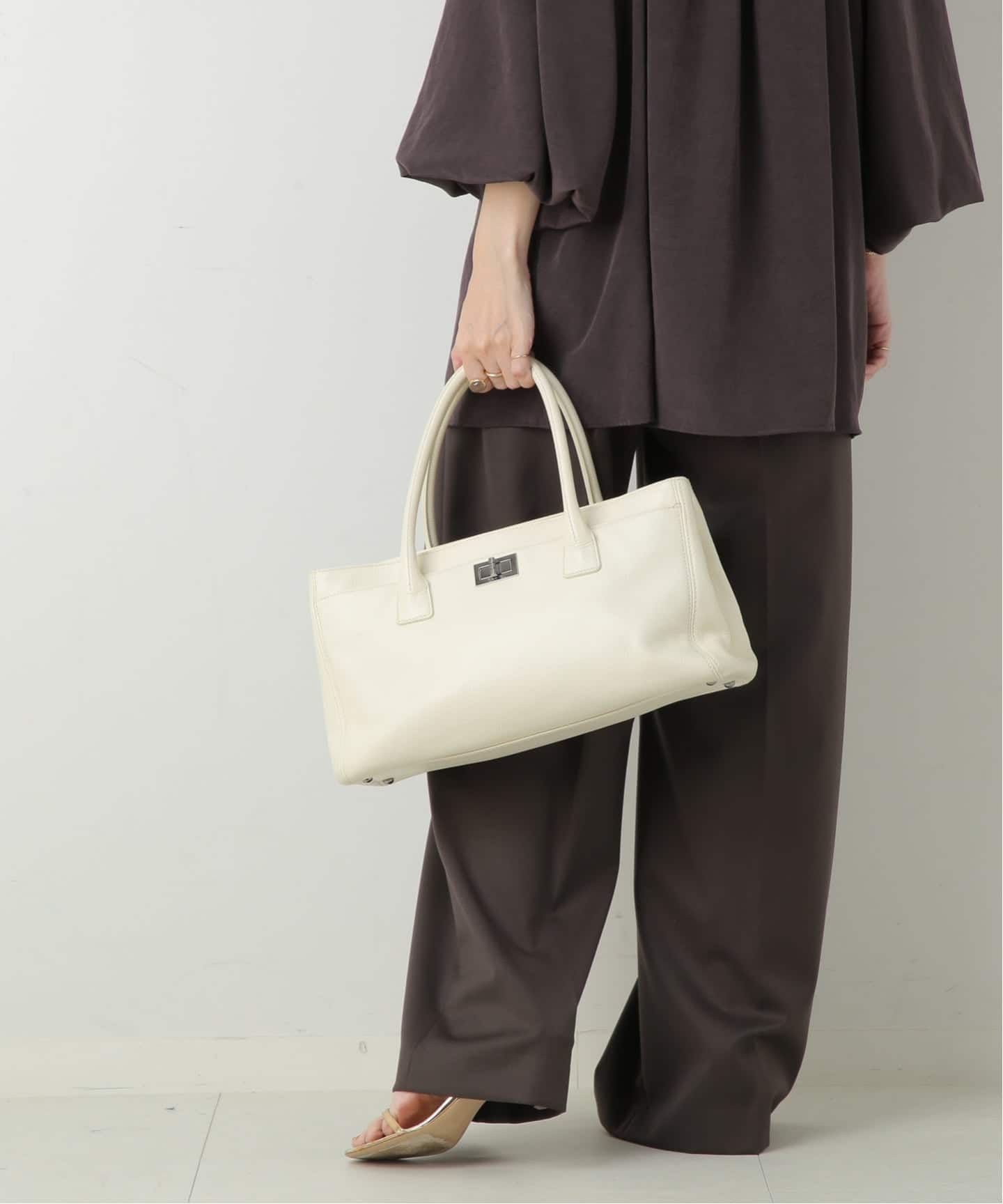 VINTAGE CHANEL/シャネル】 2.55 Executive トートバッグ（トート