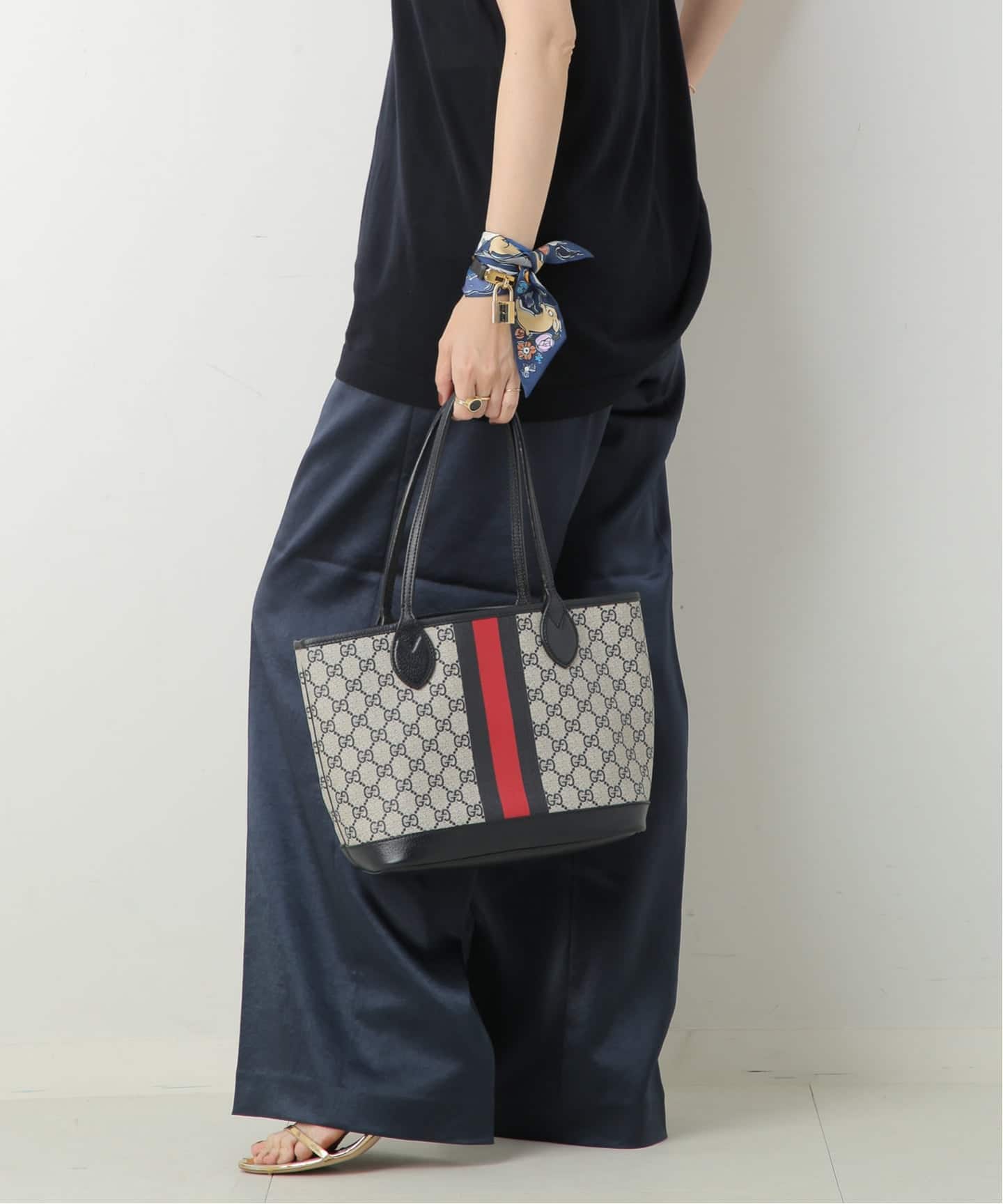 GUCCI/グッチ】GG supreme トートバッグ web（トートバッグ