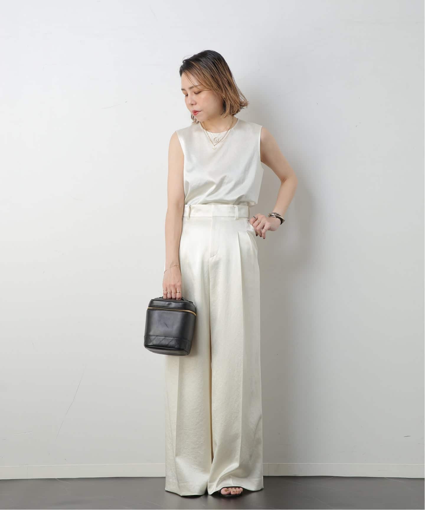 VINTAGE CHANEL/シャネル】バニティバッグ Bicolore（ハンドバッグ