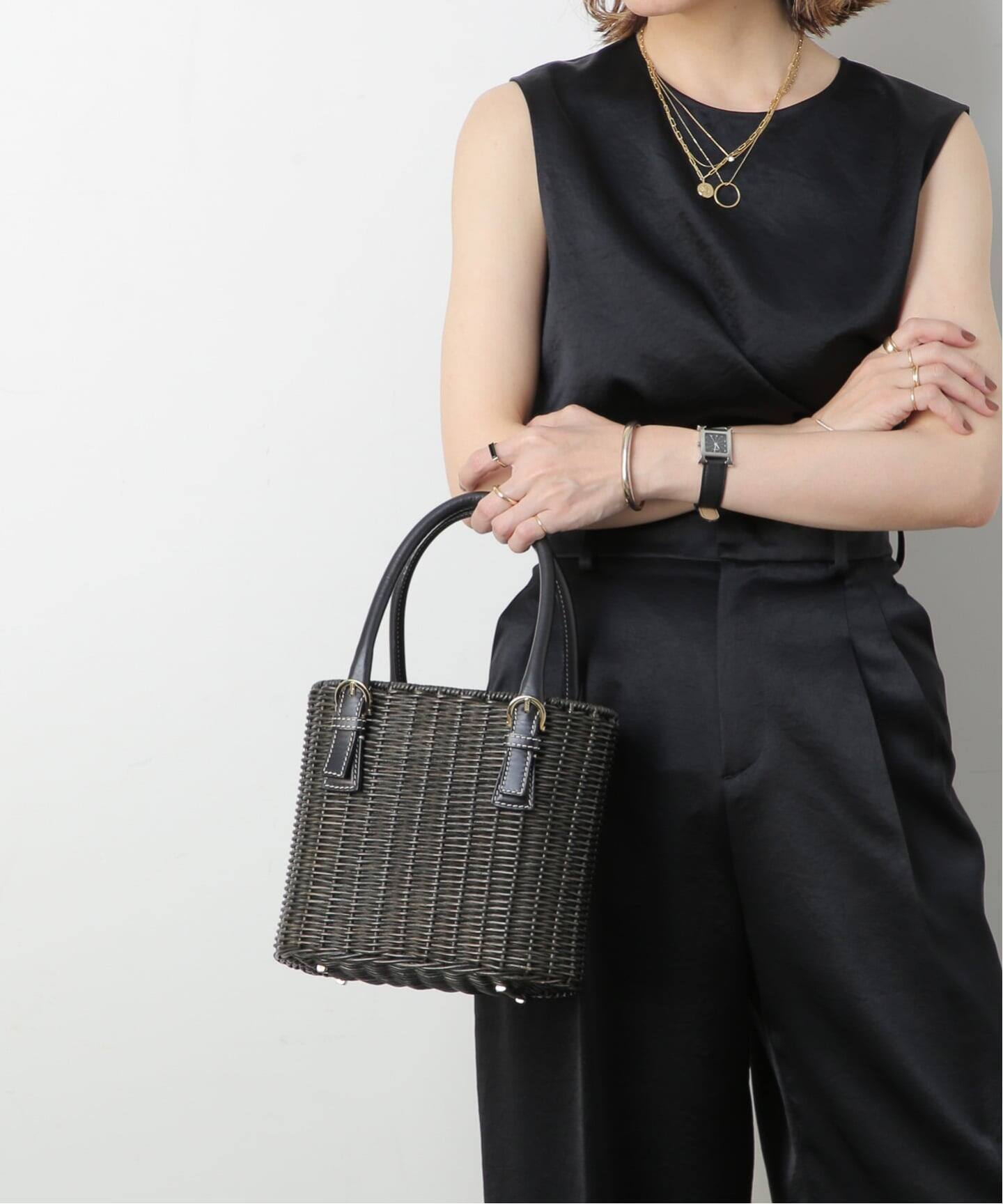 VINTAGE FERRAGAMO/フェラガモ】Gancini ハンドバッグ rattan 