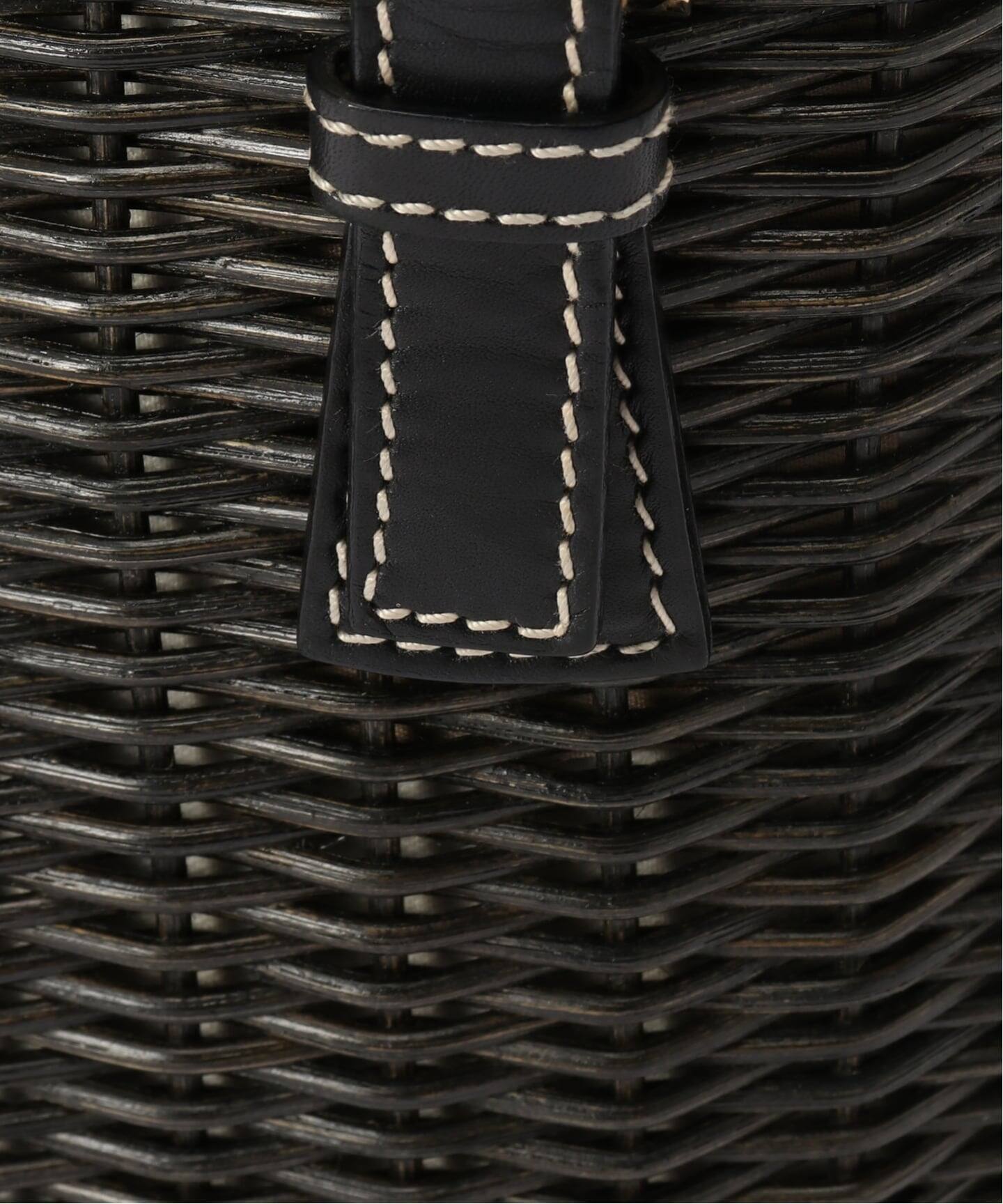 VINTAGE FERRAGAMO/フェラガモ】Gancini ハンドバッグ rattan