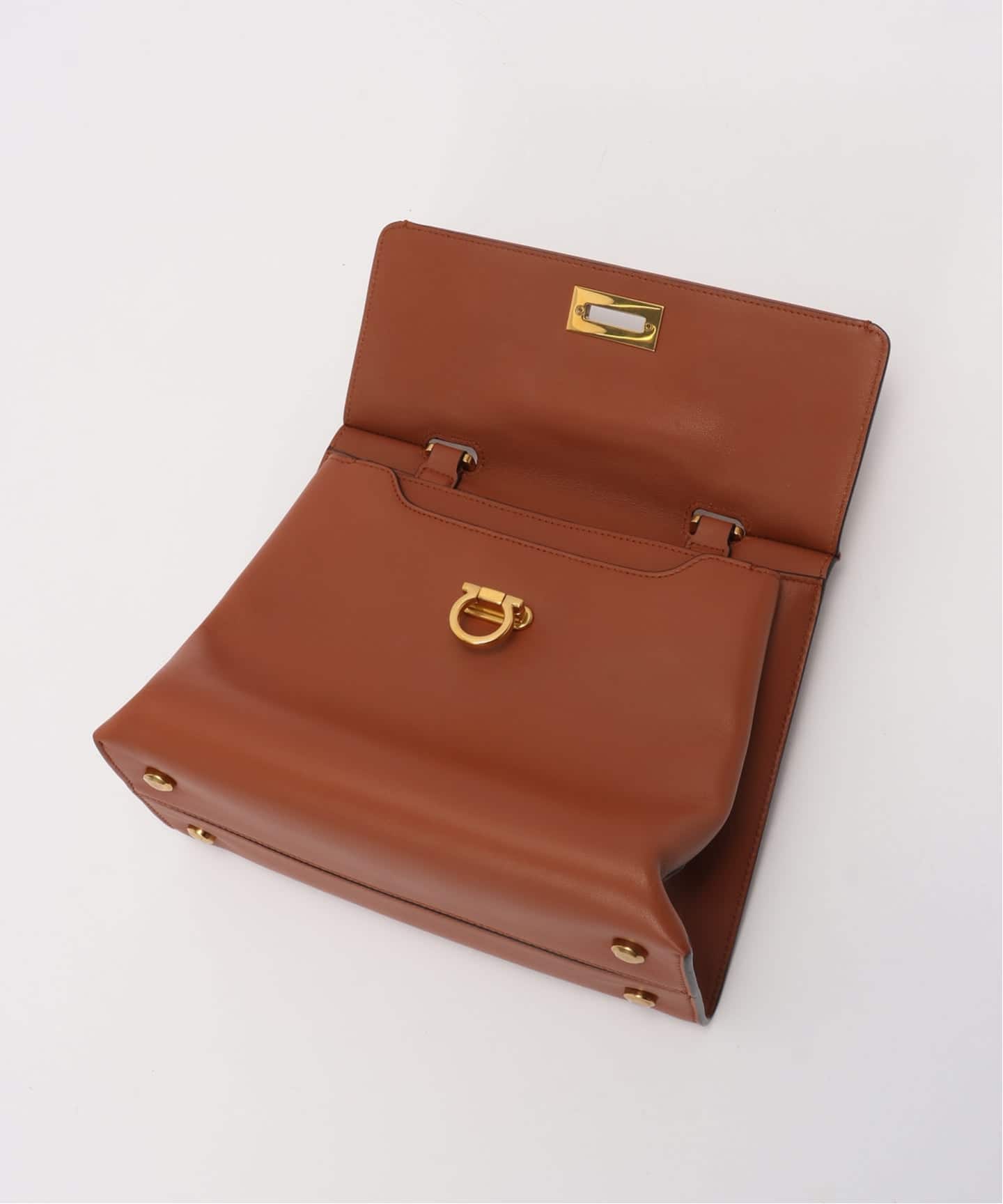 FERRAGAMO/フェラガモ】 Trifolio ハンドバッグ 2way（ハンドバッグ