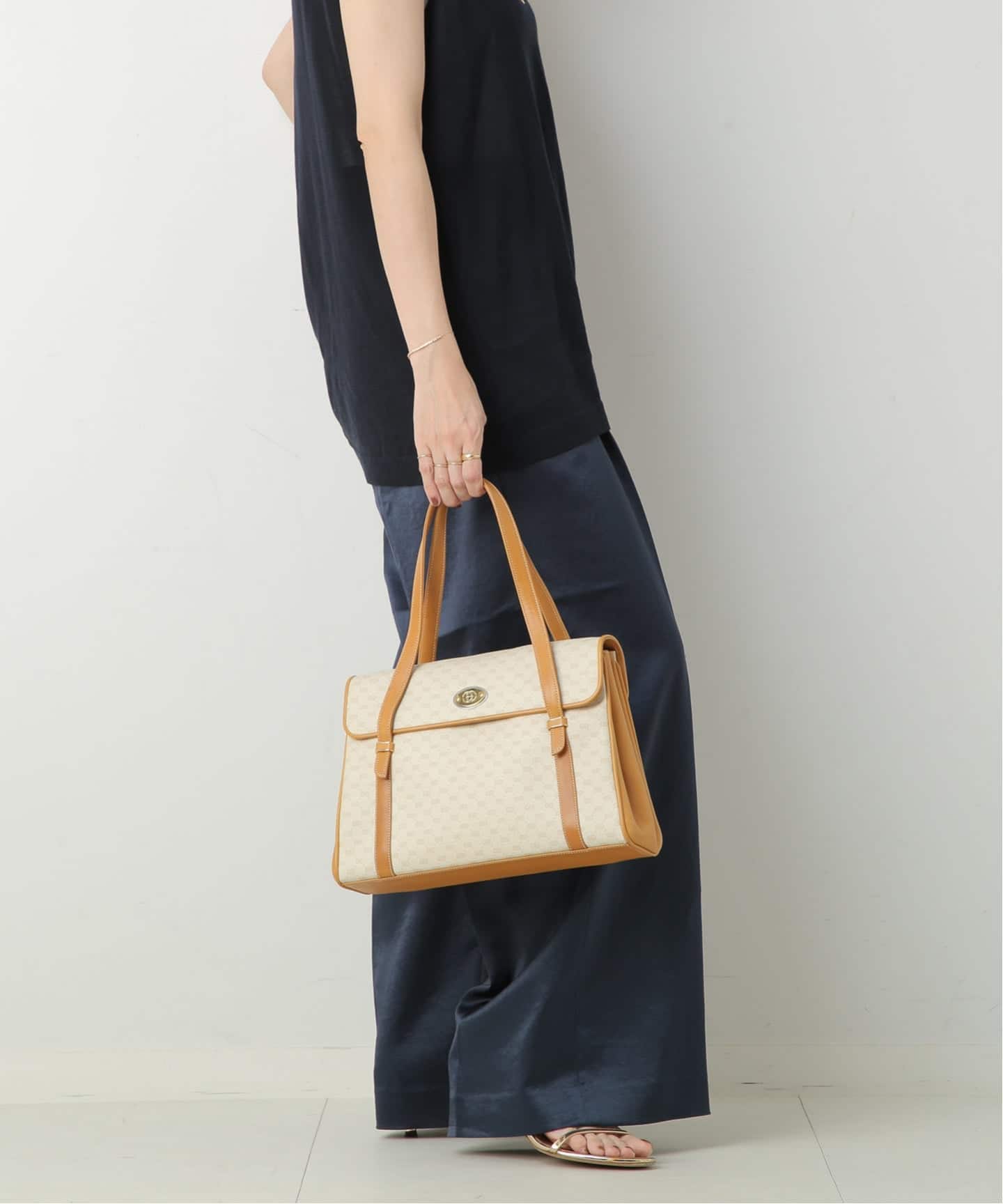 VINTAGE GUCCI/グッチ】ハンドバッグ micro gg（ハンドバッグ