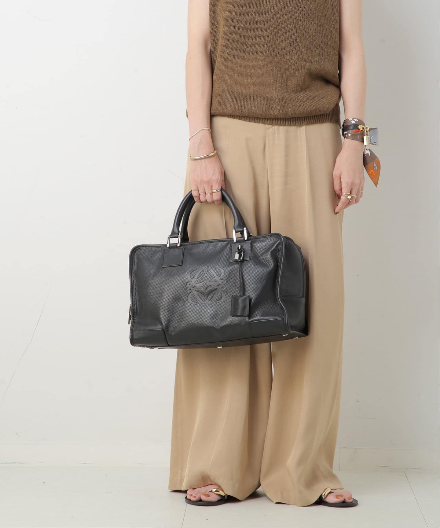 VINTAGE LOEWE/ロエベ】Amazona 36 puncing（ハンドバッグ