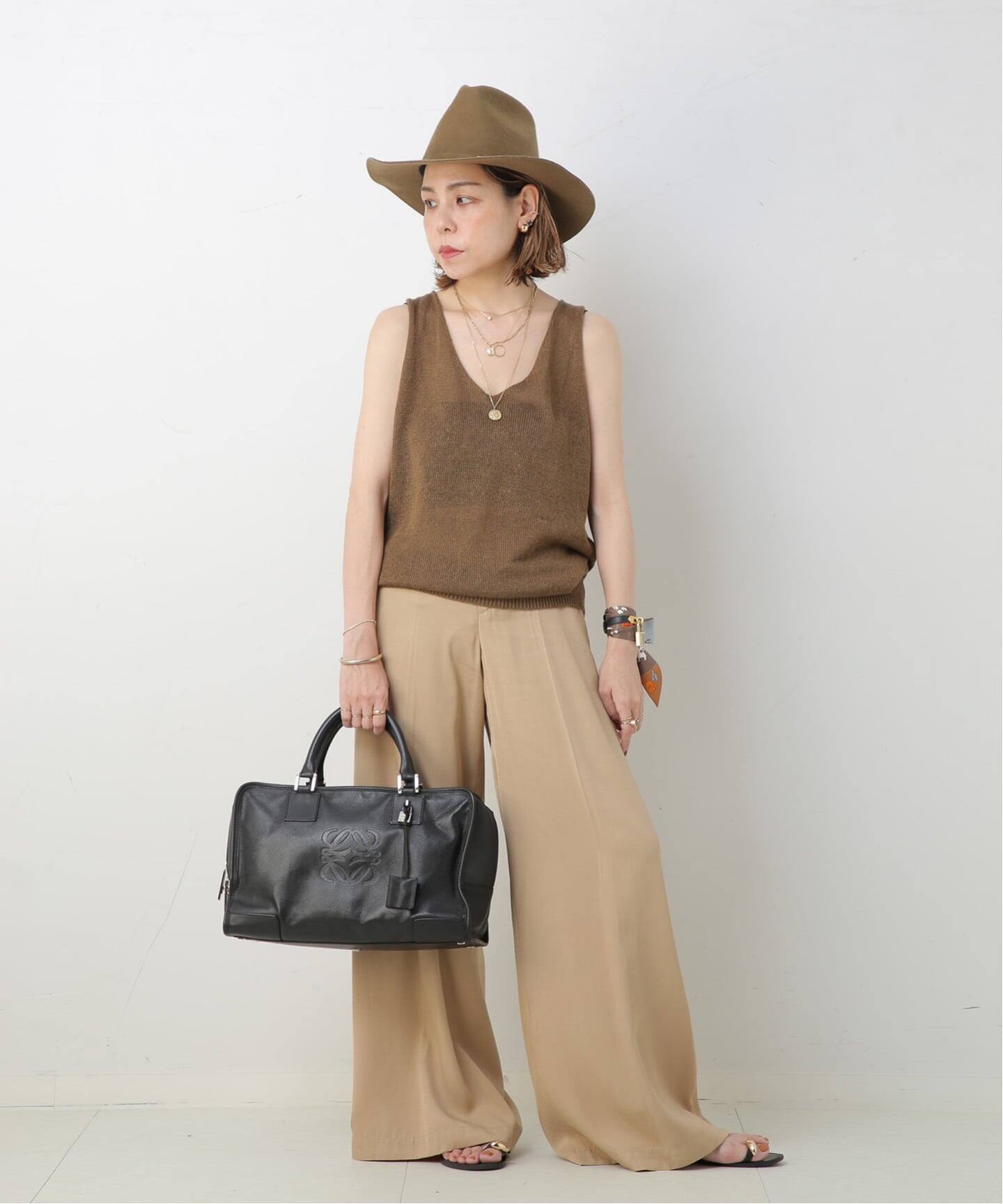 VINTAGE LOEWE/ロエベ】Amazona 36 puncing（ハンドバッグ