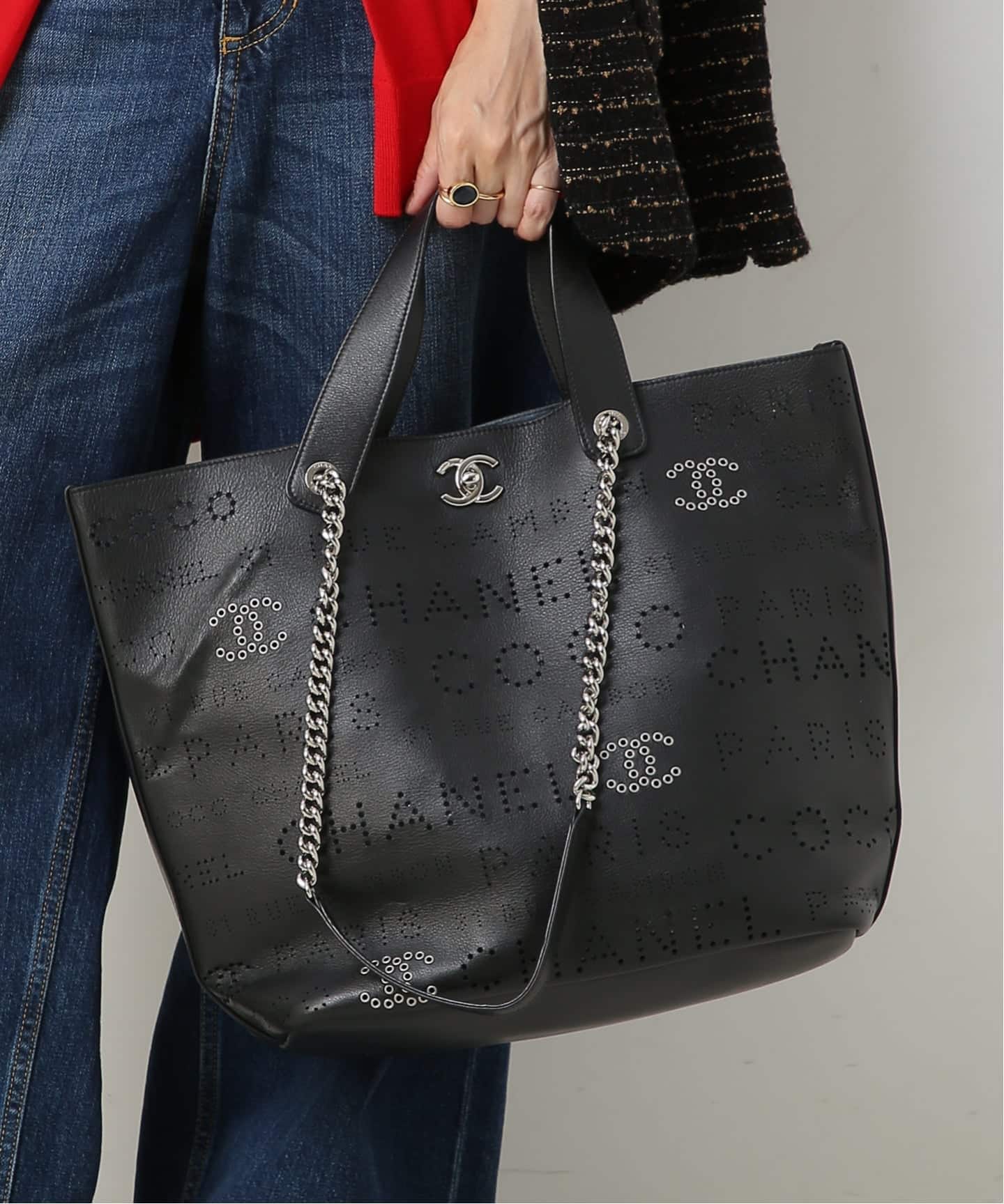 CHANEL/シャネル】パンチング 2wayハンドバッグ（ハンドバッグ