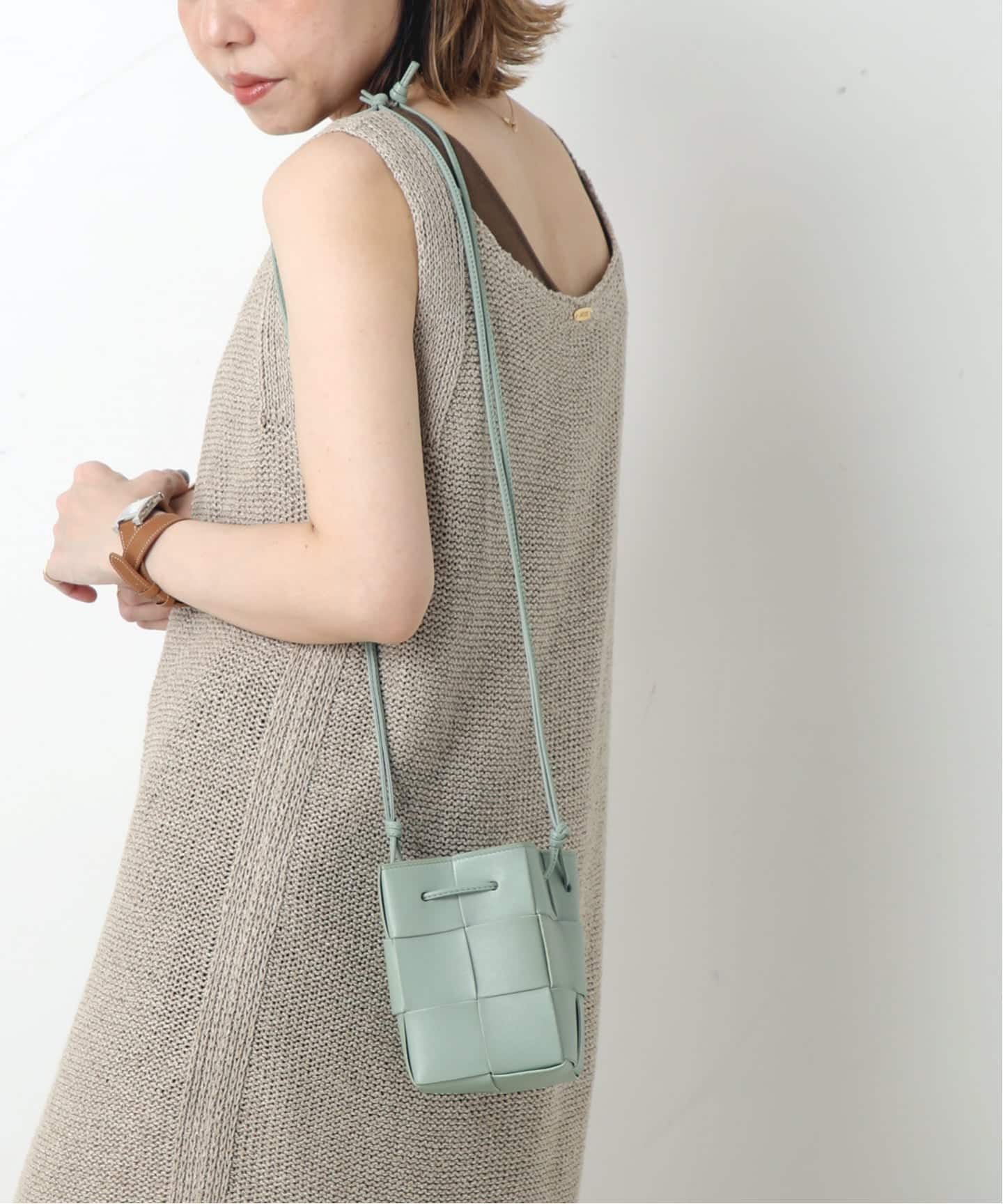 BOTTEGA VENETA/ボッテガ ヴェネタ】Cassette ミニショルダーバッグ