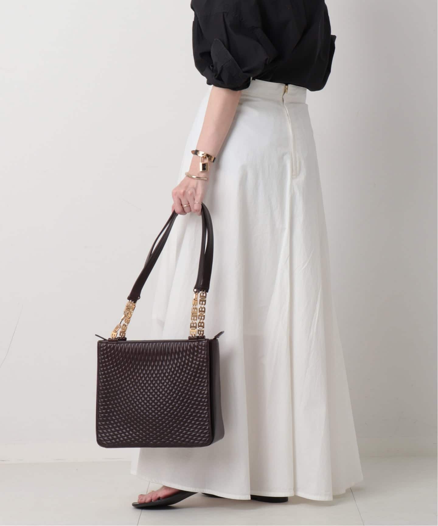 BALLY♡ビンテージチェーンバッグ 送料無料】台湾 ヴィンテージ Bally ブラック ラムスキン ゴールド
