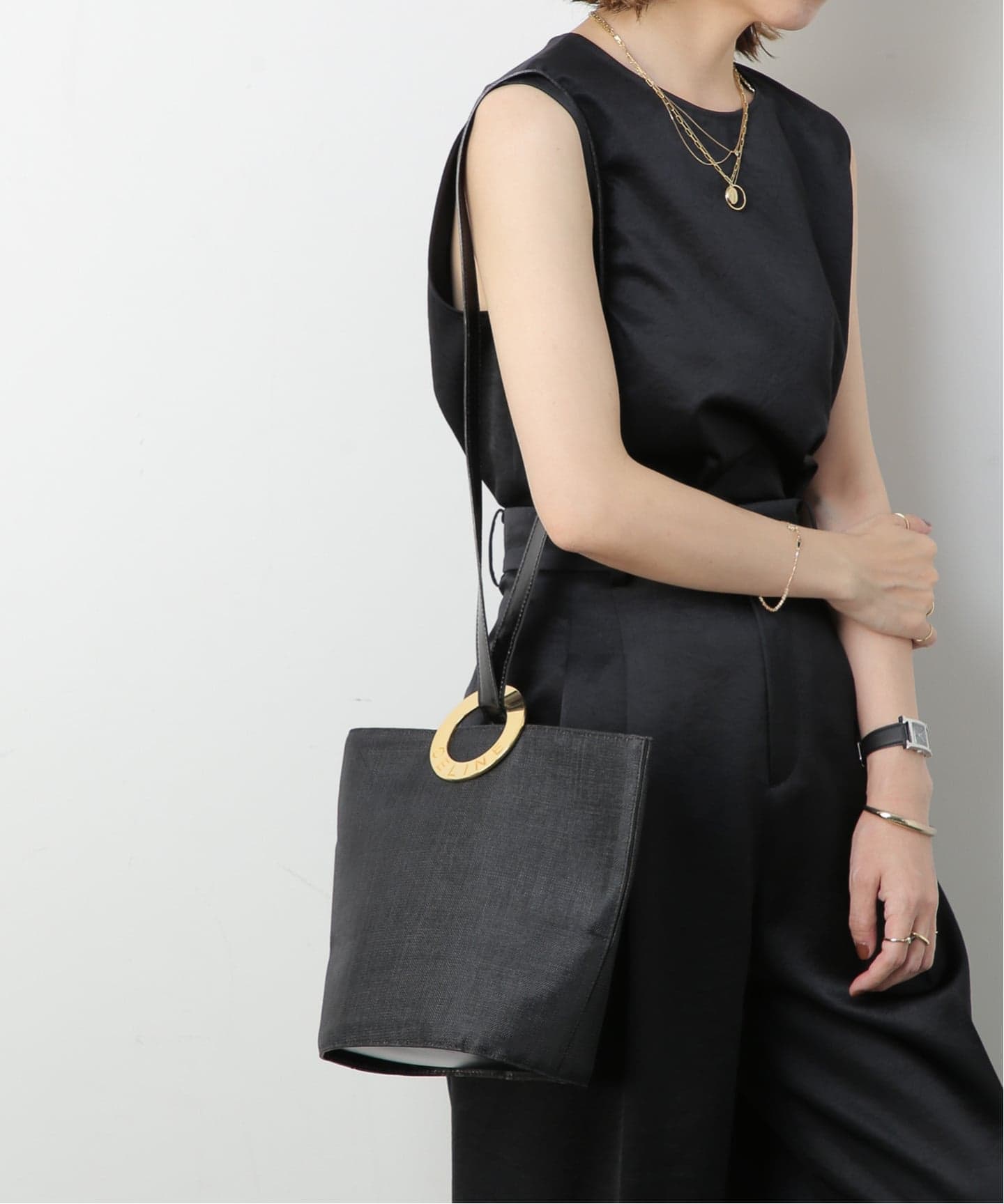 VINTAGE CELINE/セリーヌ】ショルダーバッグ circle raffia