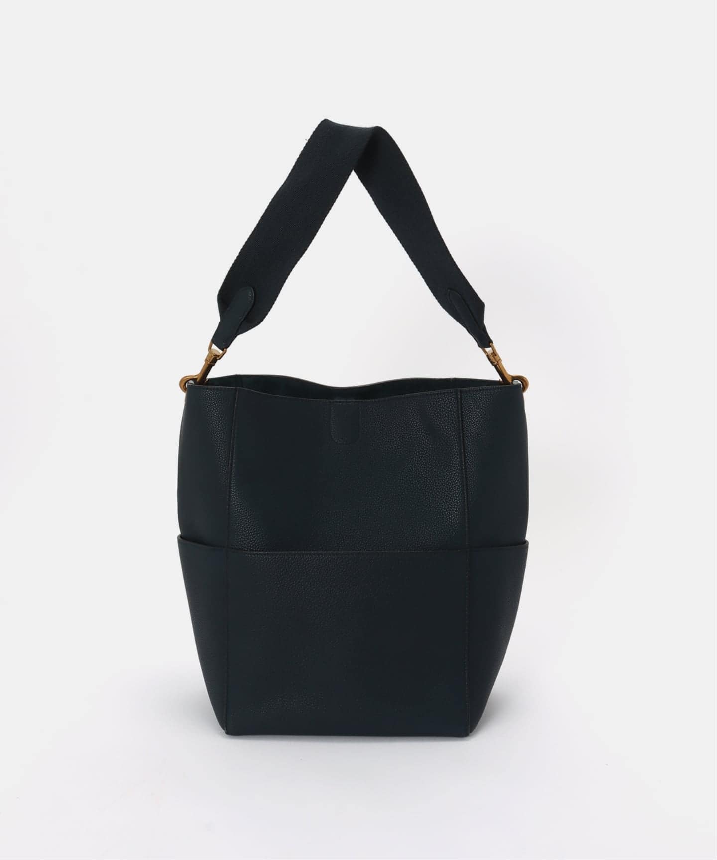 CELINE/セリーヌ】Sangle bucket（ショルダーバッグ）｜DECOUVERTE