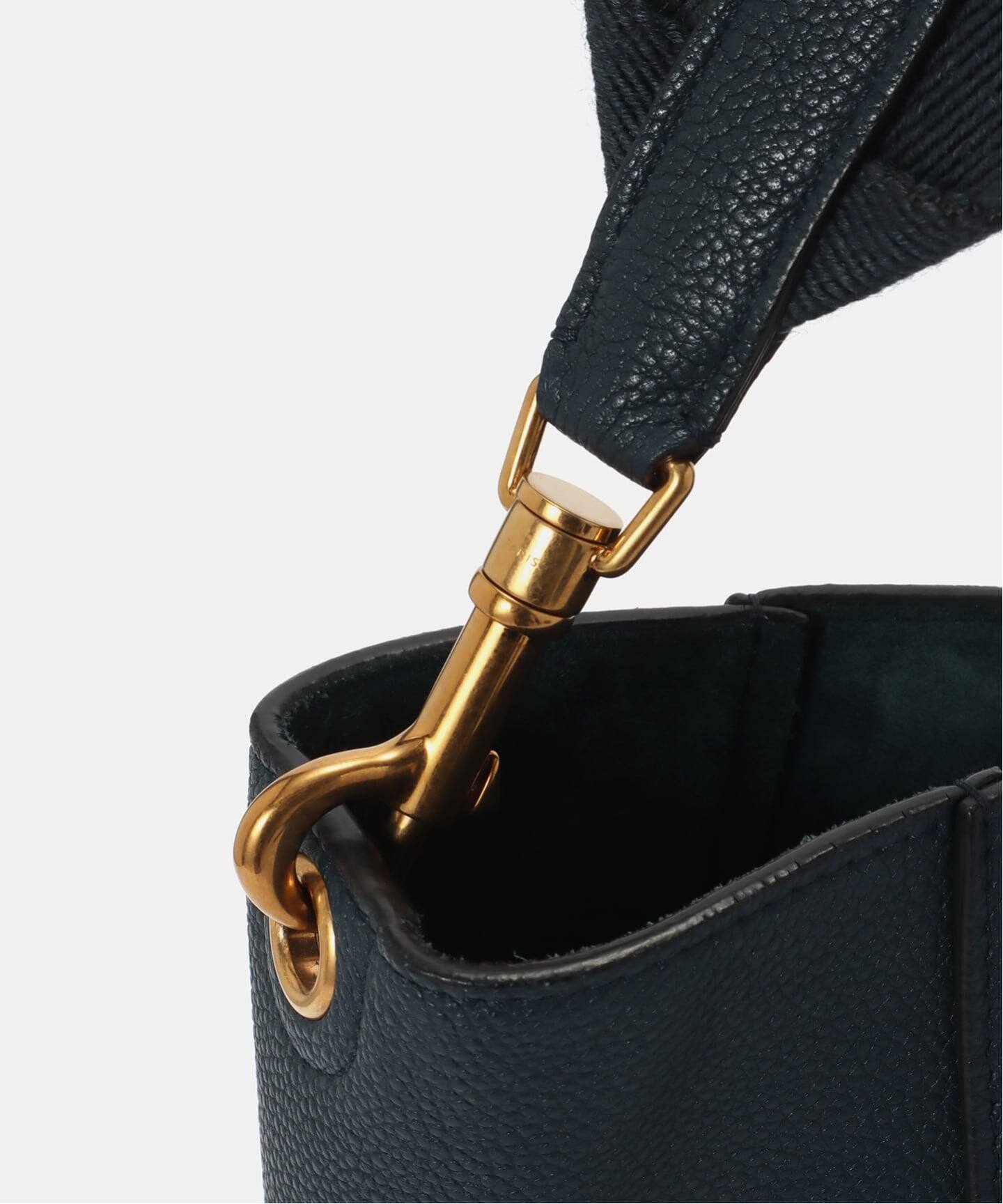 CELINE/セリーヌ】Sangle bucket（ショルダーバッグ）｜DECOUVERTE