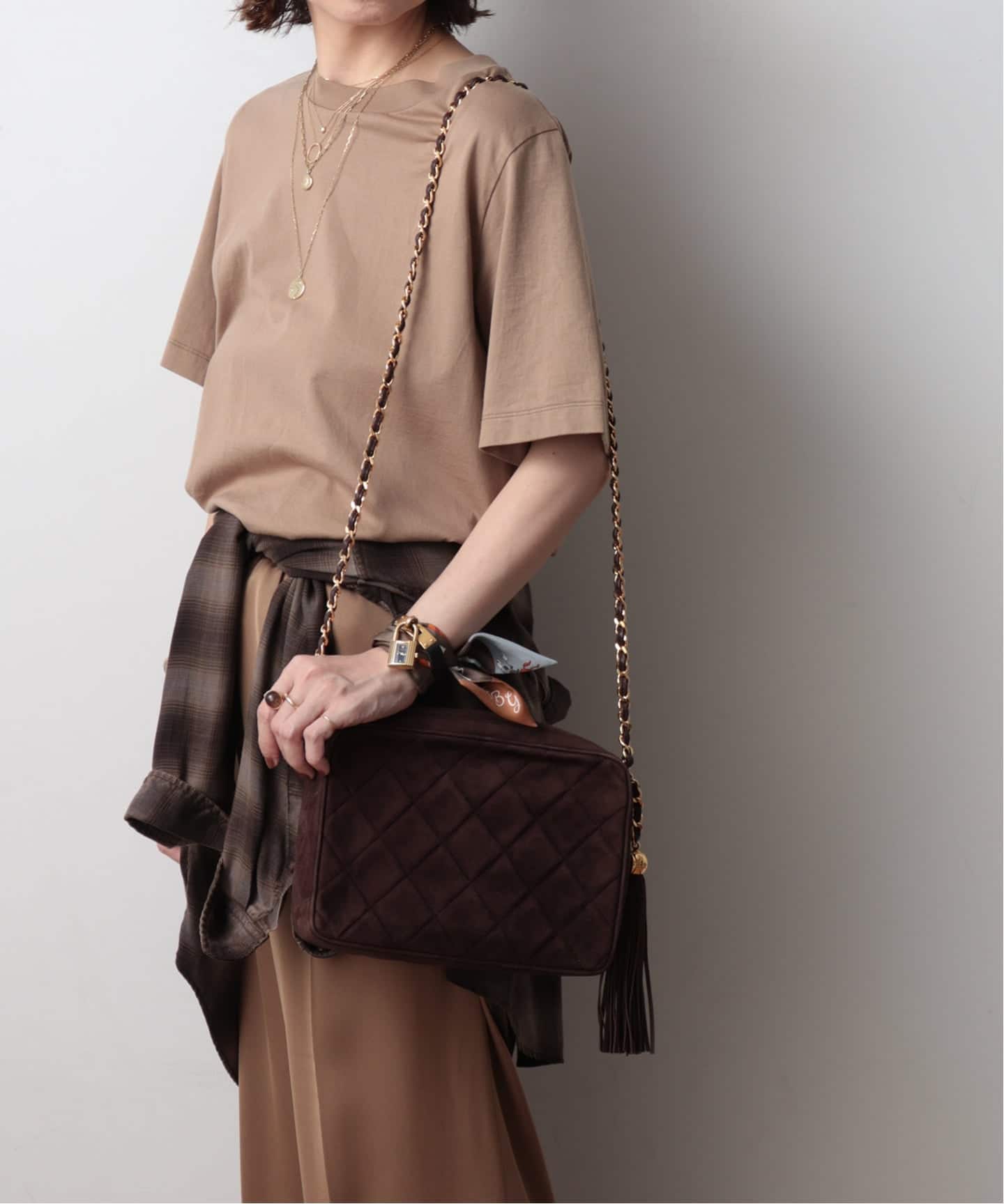 CHANEL ブラウン キルティング ショルダーバッグ VINTAGE CHANEL/シャネル】 Matelasse チェーンショルダーバッグ23