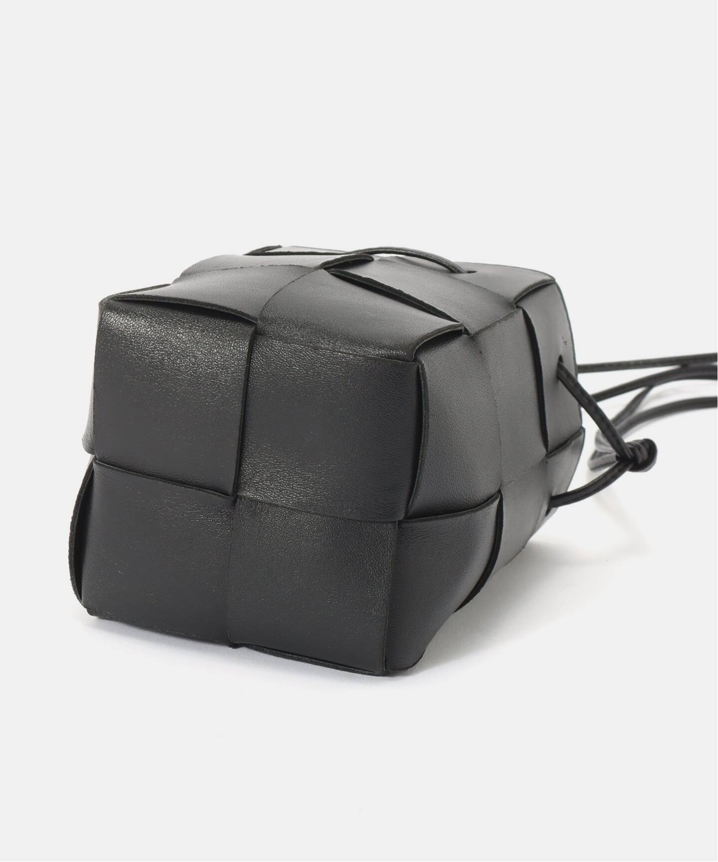 BOTTEGA VENETA ミニ ショルダーバッグ ブラック BOTTEGA VENETA/ボッテガ ヴェネタ】Cassette ミニショルダーバッグ