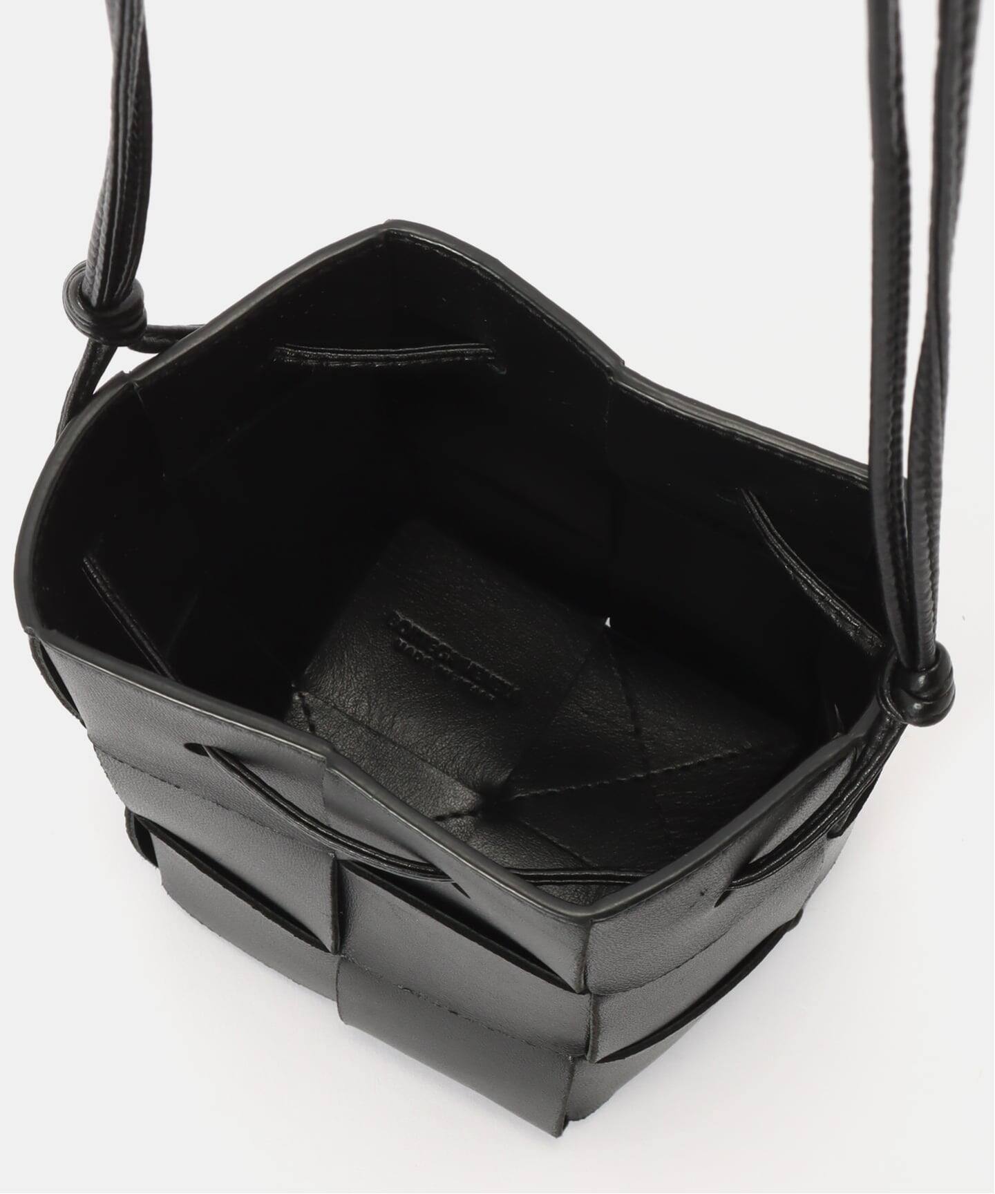 BOTTEGA VENETA 黒Mサイズ　袋以外新品未使用 BOTTEGA VENETA/ボッテガ ヴェネタ】Cassette ミニショルダーバッグ