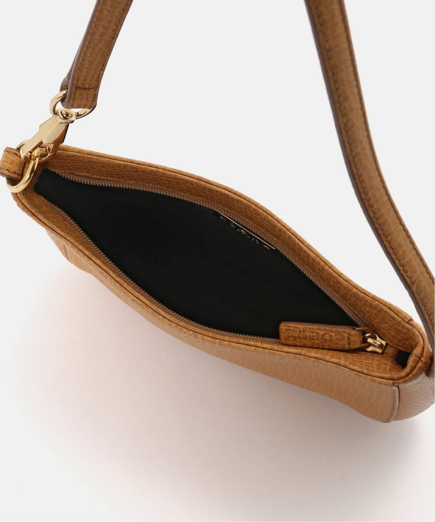 VINTAGE LOEWE/ロエベ】ショルダーバッグ（ショルダーバッグ