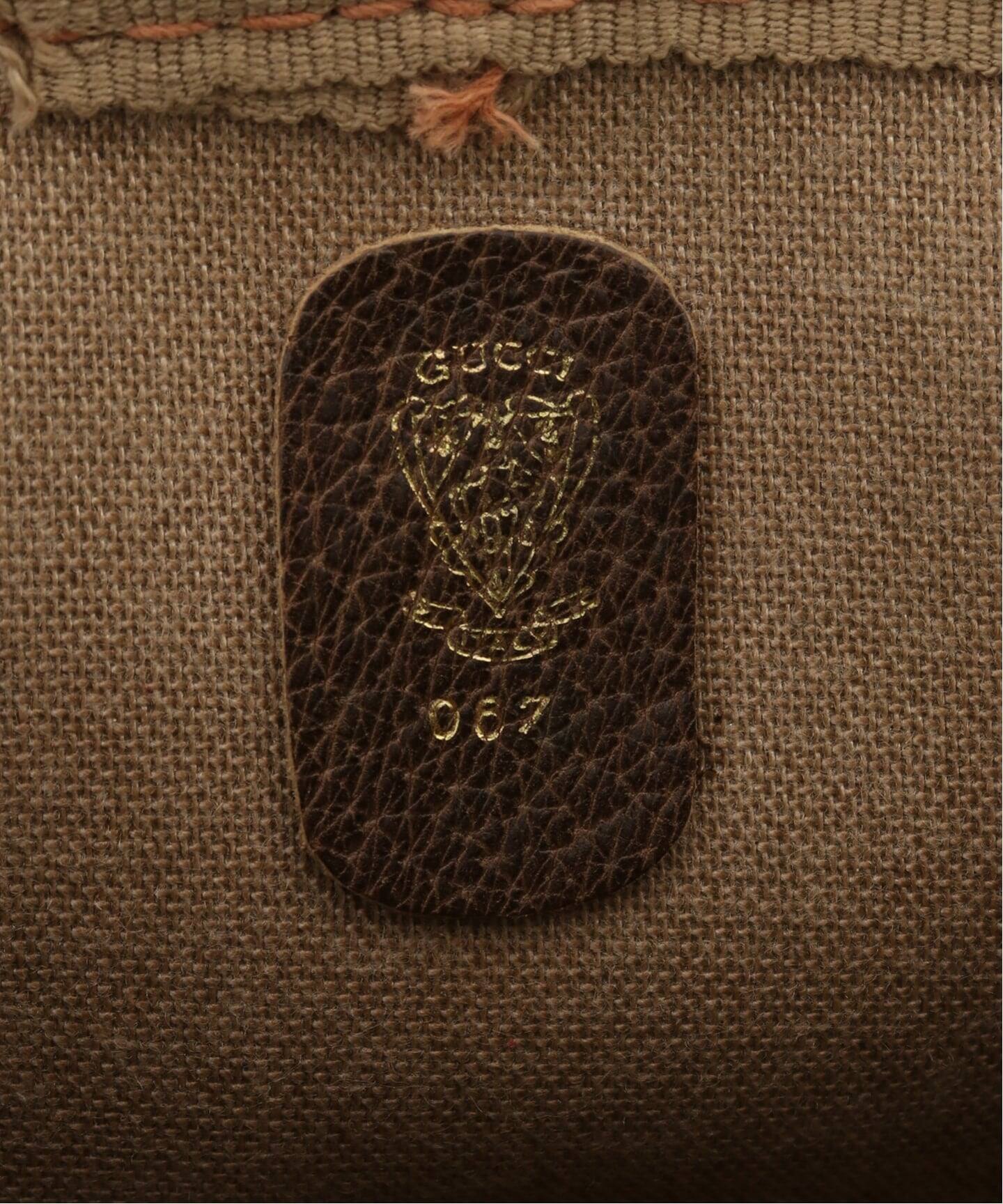 VINTAGE GUCCI/グッチ】ミニショルダーバッグ gg（ショルダーバッグ