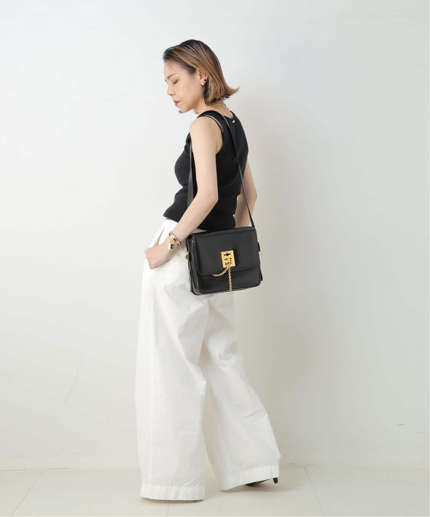 VINTAGE CELINE/セリーヌ】ショルダーバッグ（ショルダーバッグ