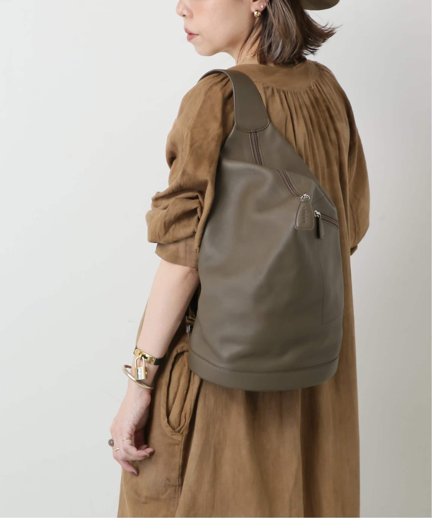 VINTAGE LOEWE/ロエベ】ワンショルダーバッグ（ショルダーバッグ