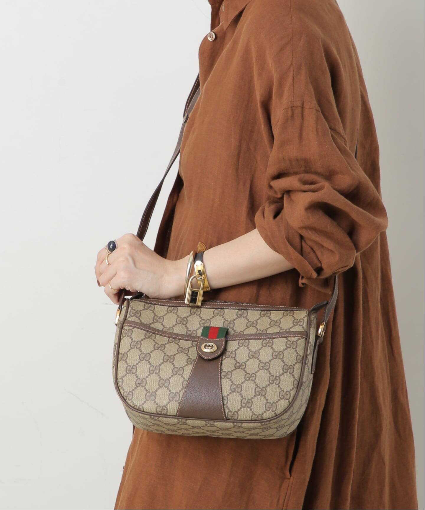 VINTAGE GUCCI/グッチ】ショルダーバッグ gg web（ショルダーバッグ 