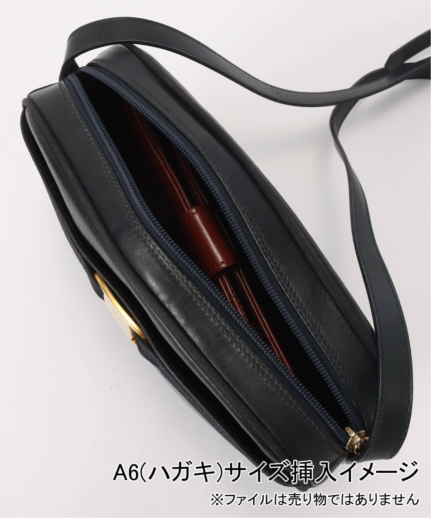 VINTAGE FERRAGAMO/フェラガモ】ショルダーバッグ vara（ショルダー 