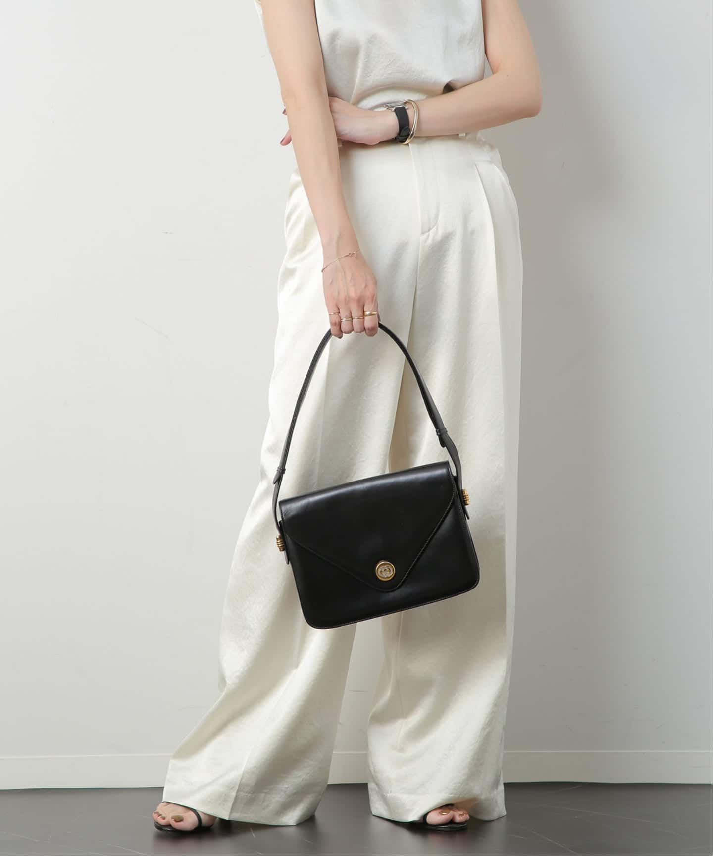 VINTAGE GUCCI/グッチ】ショルダーバッグ（ショルダーバッグ