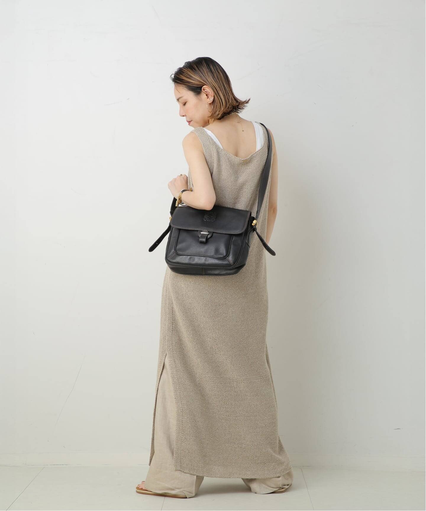 LOEWE ロエベ ショルダーバッグ 本革　ラムレザー　正規品　ヴィンテージ VINTAGE LOEWE/ロエベ】 ショルダーバッグ anagram（ショルダーバッグ