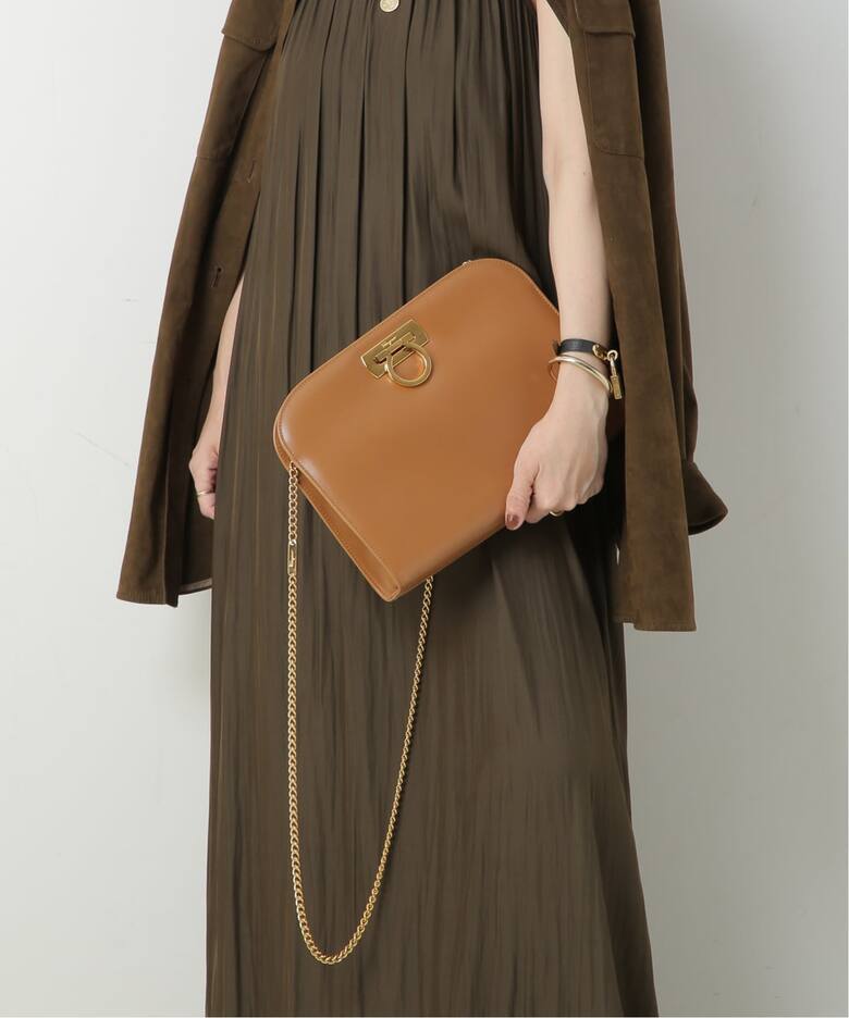 VINTAGE FERRAGAMO/フェラガモ】Gancini チェーンショルダーバッグ 