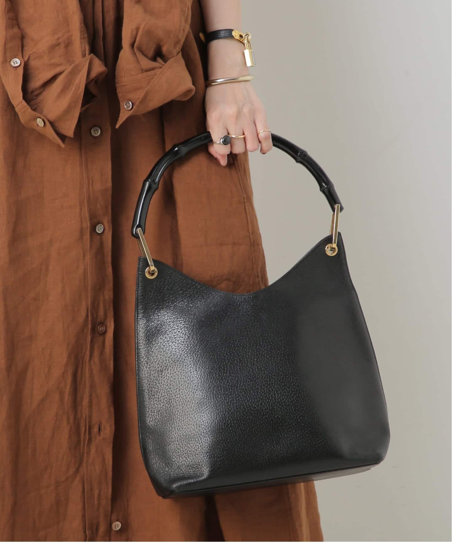 VINTAGE GUCCI/グッチ】Bamboo ショルダーバッグ（ショルダーバッグ