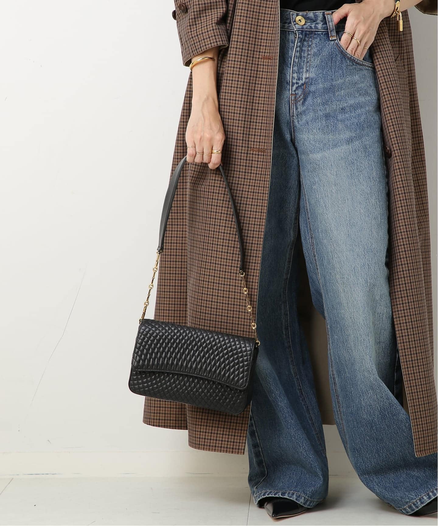 BALLY/バリー】ショルダーバッグ（ショルダーバッグ）｜DECOUVERTE