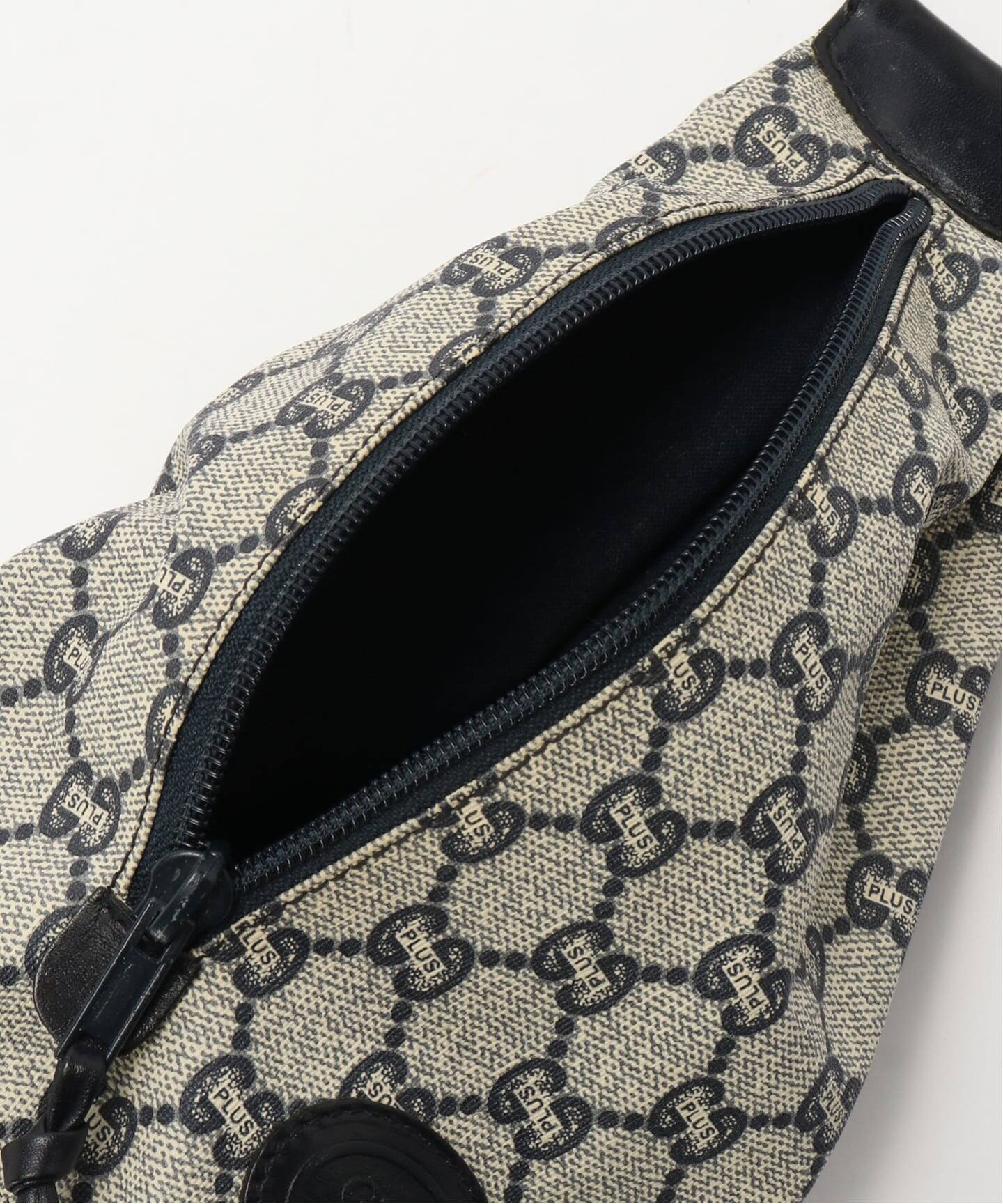 VINTAGE GUCCI Plus/グッチ プラス】ショルダーバッグ gg plus 