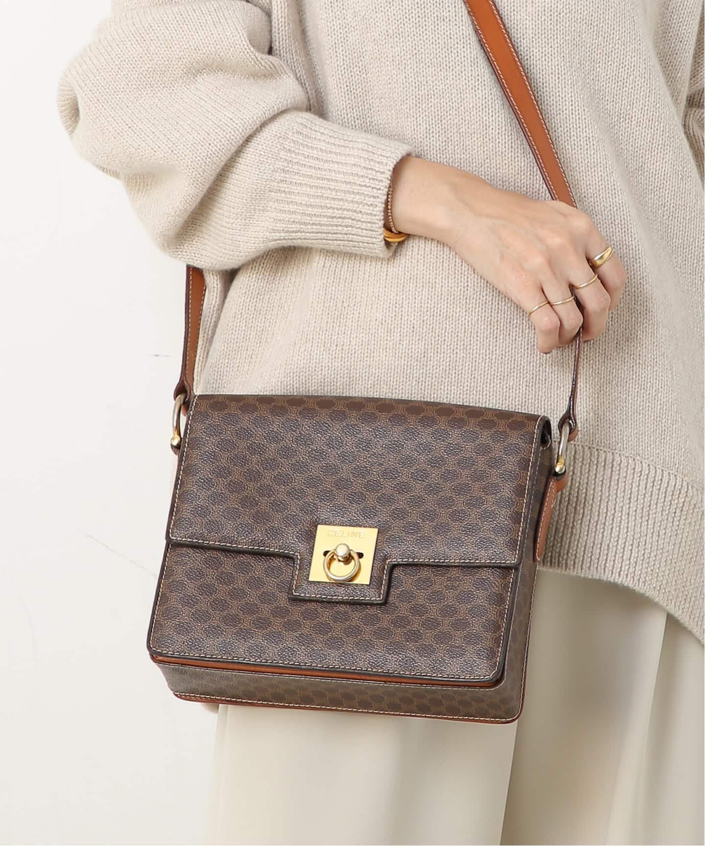 CELINE/セリーヌ】ショルダーバッグ macadam（ショルダーバッグ