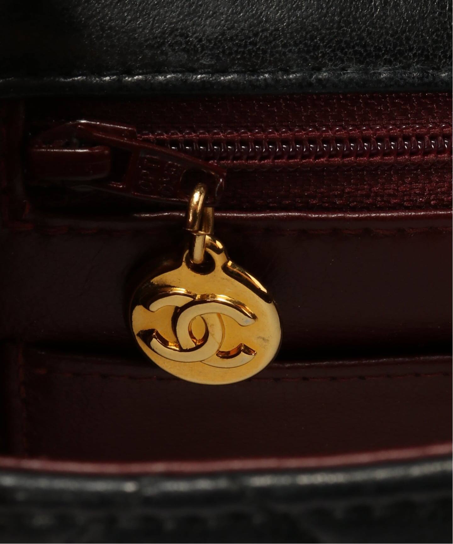 VINTAGE CHANEL/シャネル】Matelasse shoulder bag 17（ショルダー