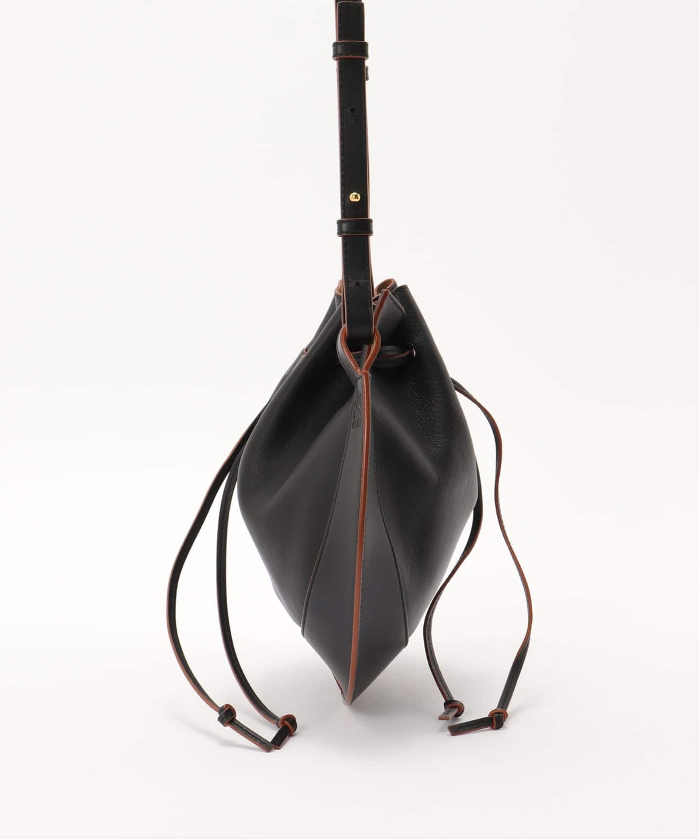 LOEWE ホースシュー ショルダーバッグ LOEWE/ロエベ】 Horseshoe shoulder bag（ショルダーバッグ