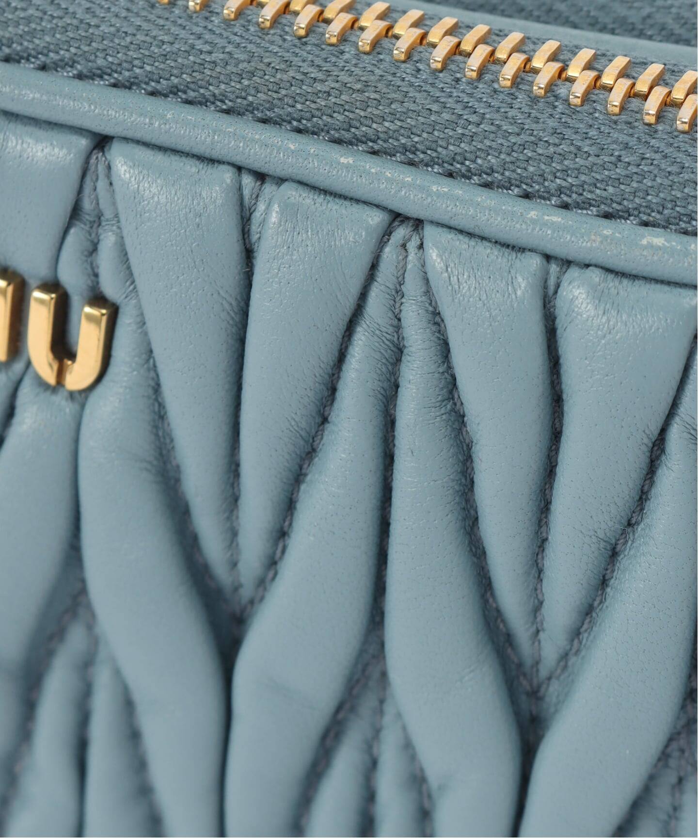 miu miu キルティングショルダーバッグ ライトブルー MIU MIU/ミュウミュウ】Matelasse shoulder（ショルダーバッグ