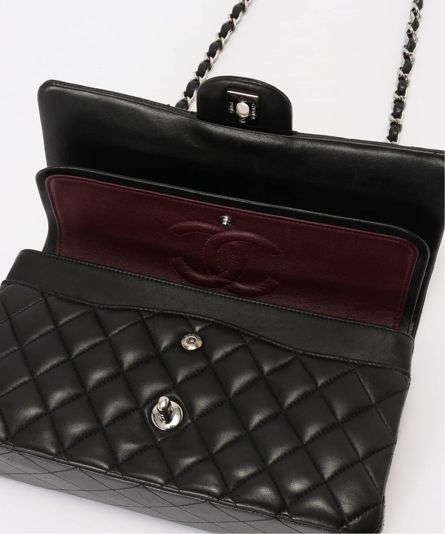 CHANEL/シャネル】Matelasse shoulder bag 25（ショルダーバッグ