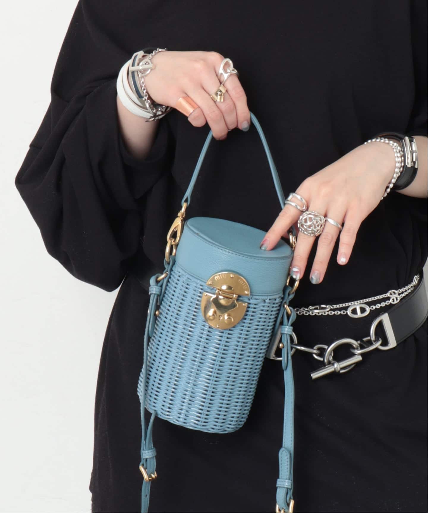 MIU MIU/ミュウミュウ】 Cylinder shoulder 2way（ショルダーバッグ
