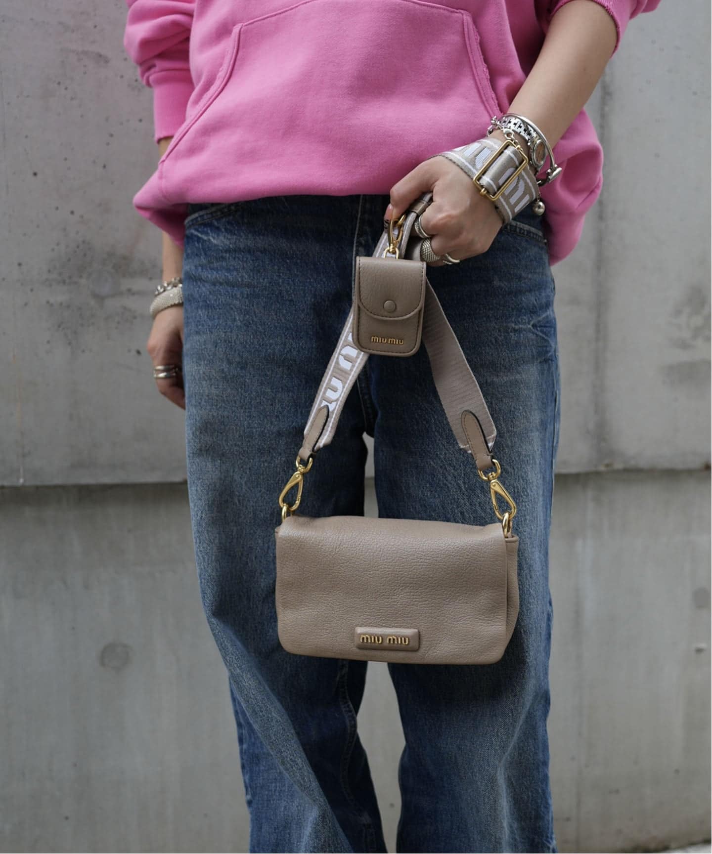 miu miu ベージュ フリルショルダーバッグ MIU MIU/ミュウミュウ】 Shoulder with pouch（ショルダーバッグ