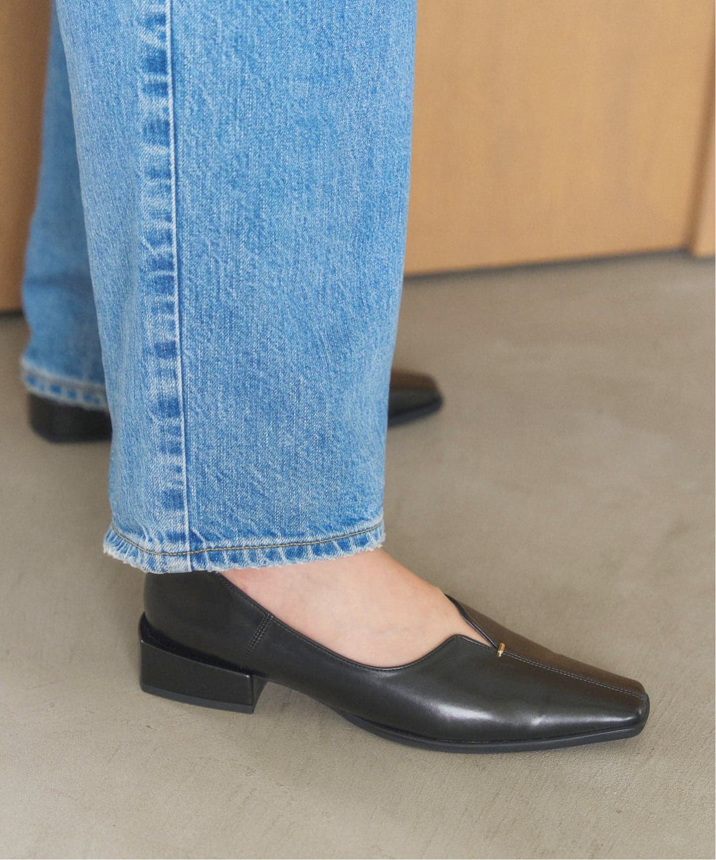 追加》2.5cmスクエアスリットソフトフラット（フラットシューズ）｜LE