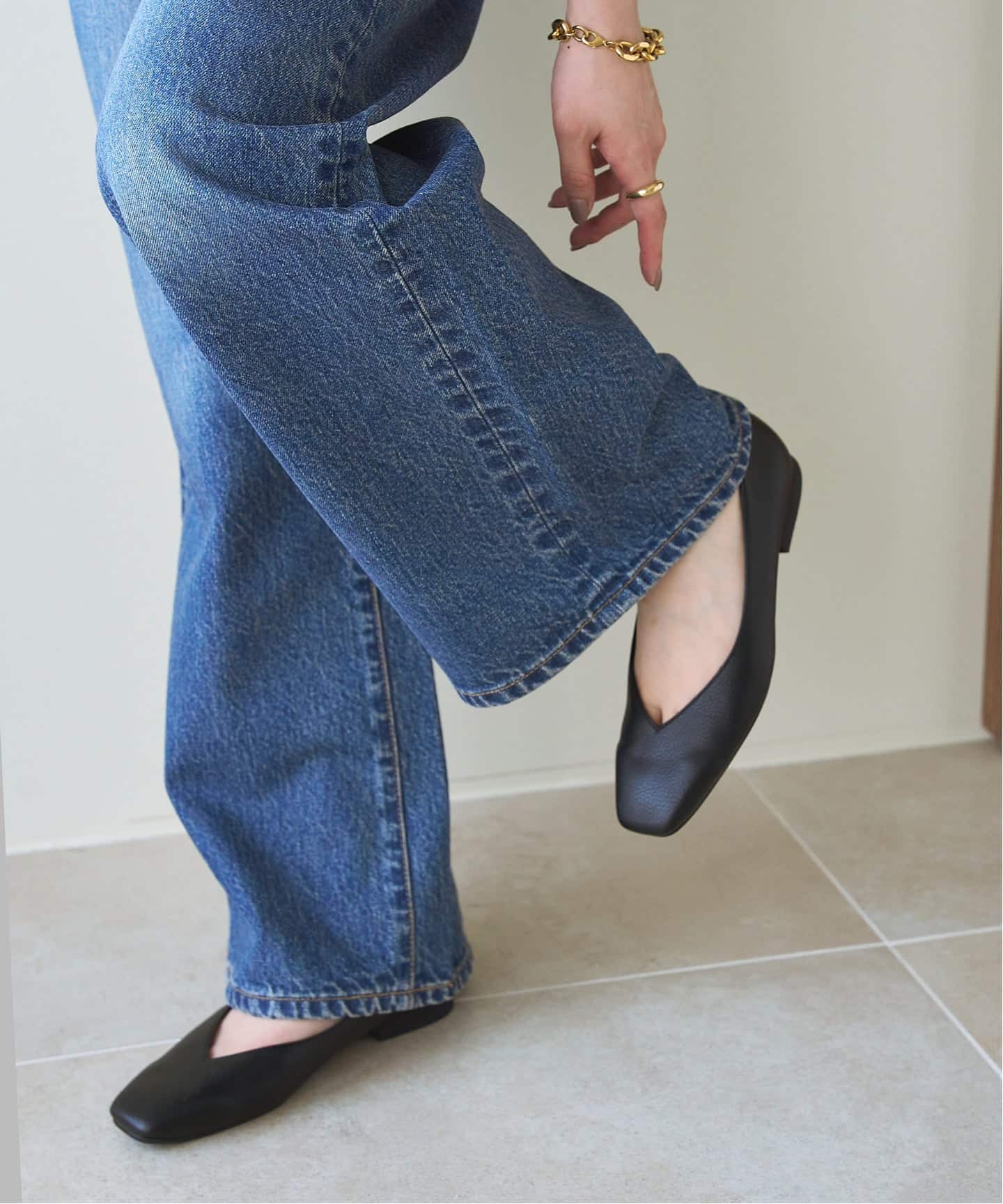 ≪追加≫スクエアVカットフラット（フラットシューズ）｜LE TALON（ル